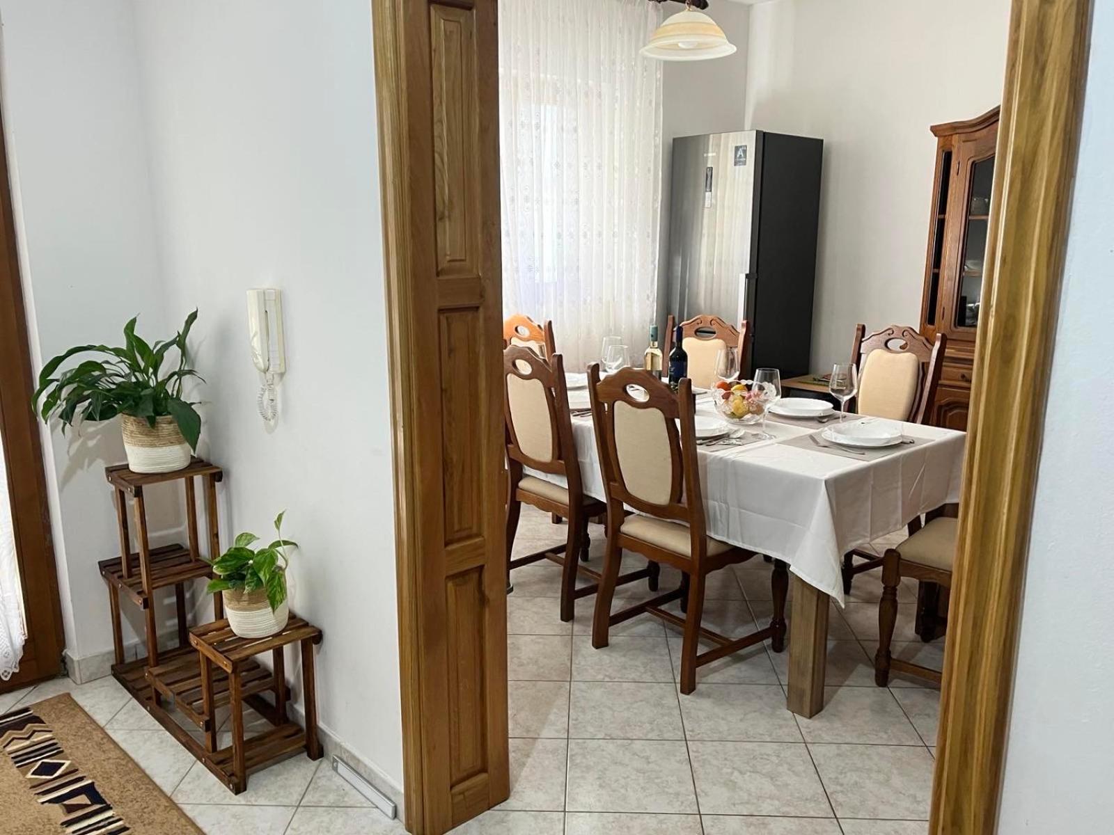 Monteci Apartment