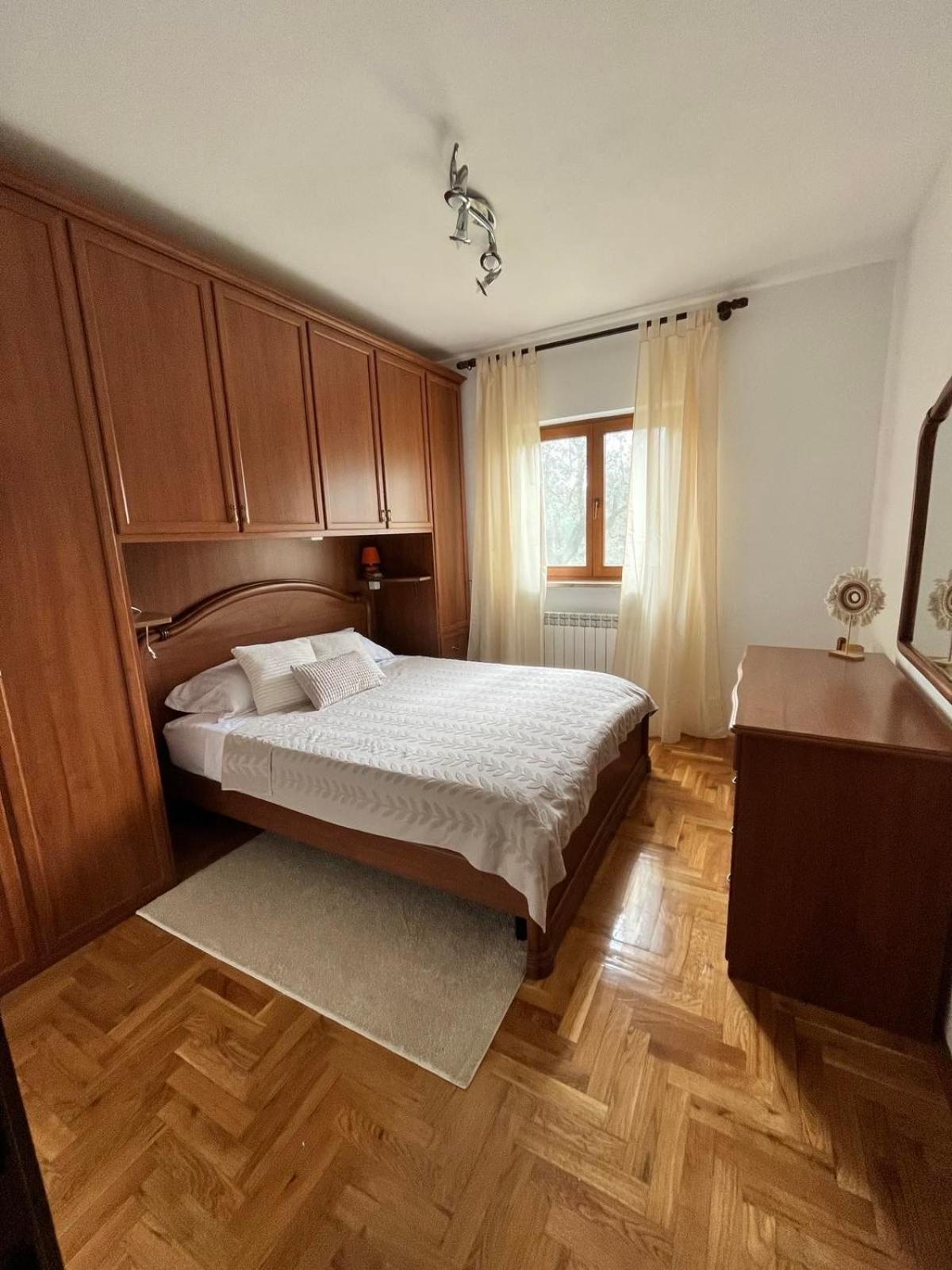 Monteci Apartment
