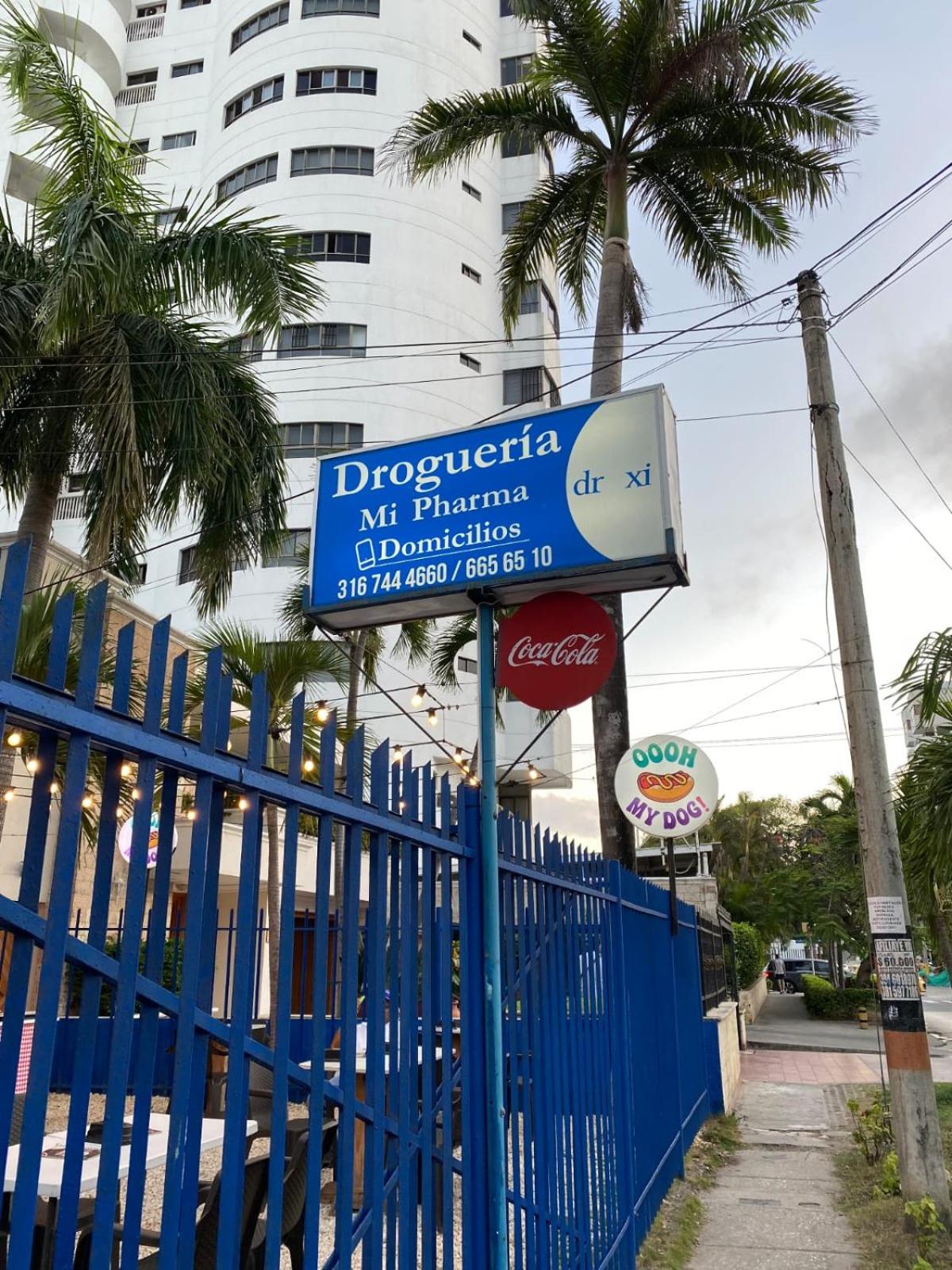 Mini departamento a una cuadra de la playa y de la bahia de Bocagrande