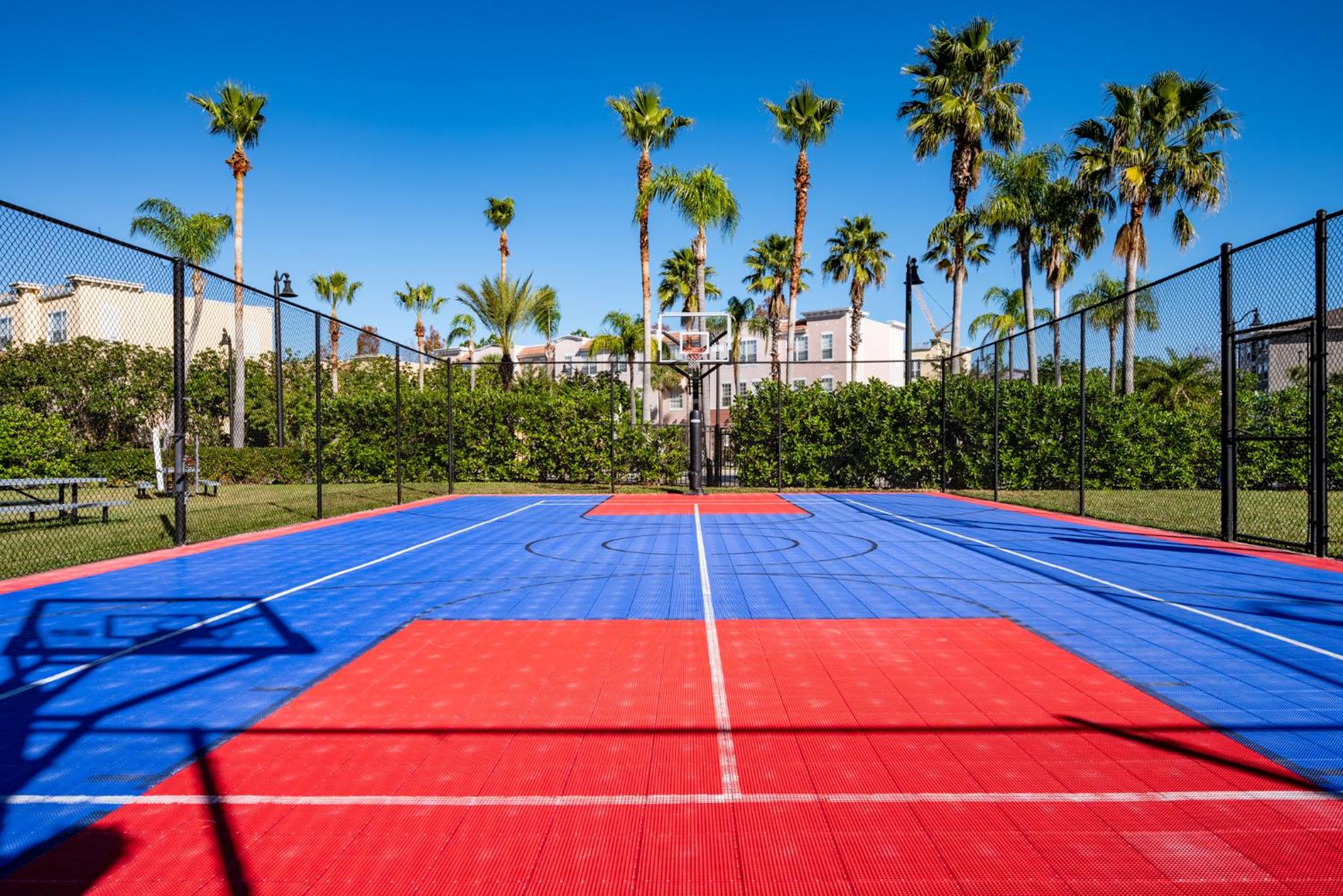 Stylish Vista Cay Magic Near All Theme Parks, and walk to the Convention Center