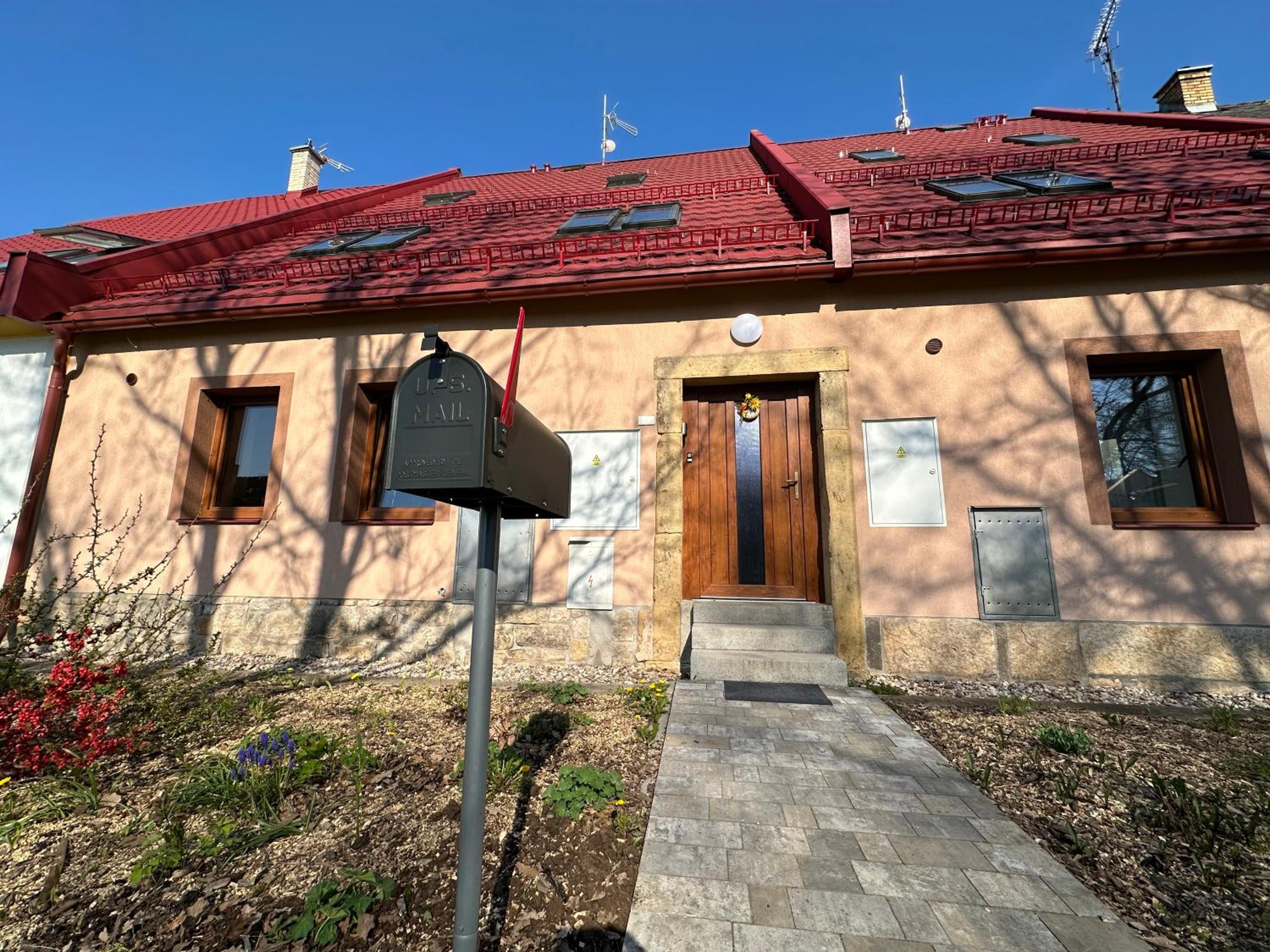 Apartmány Monastery Suites Žireč