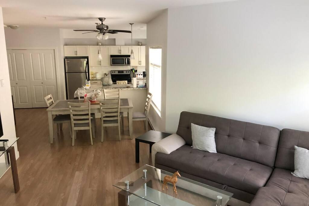 Stay In The Okanagan - Copper Sky, West Kelowna