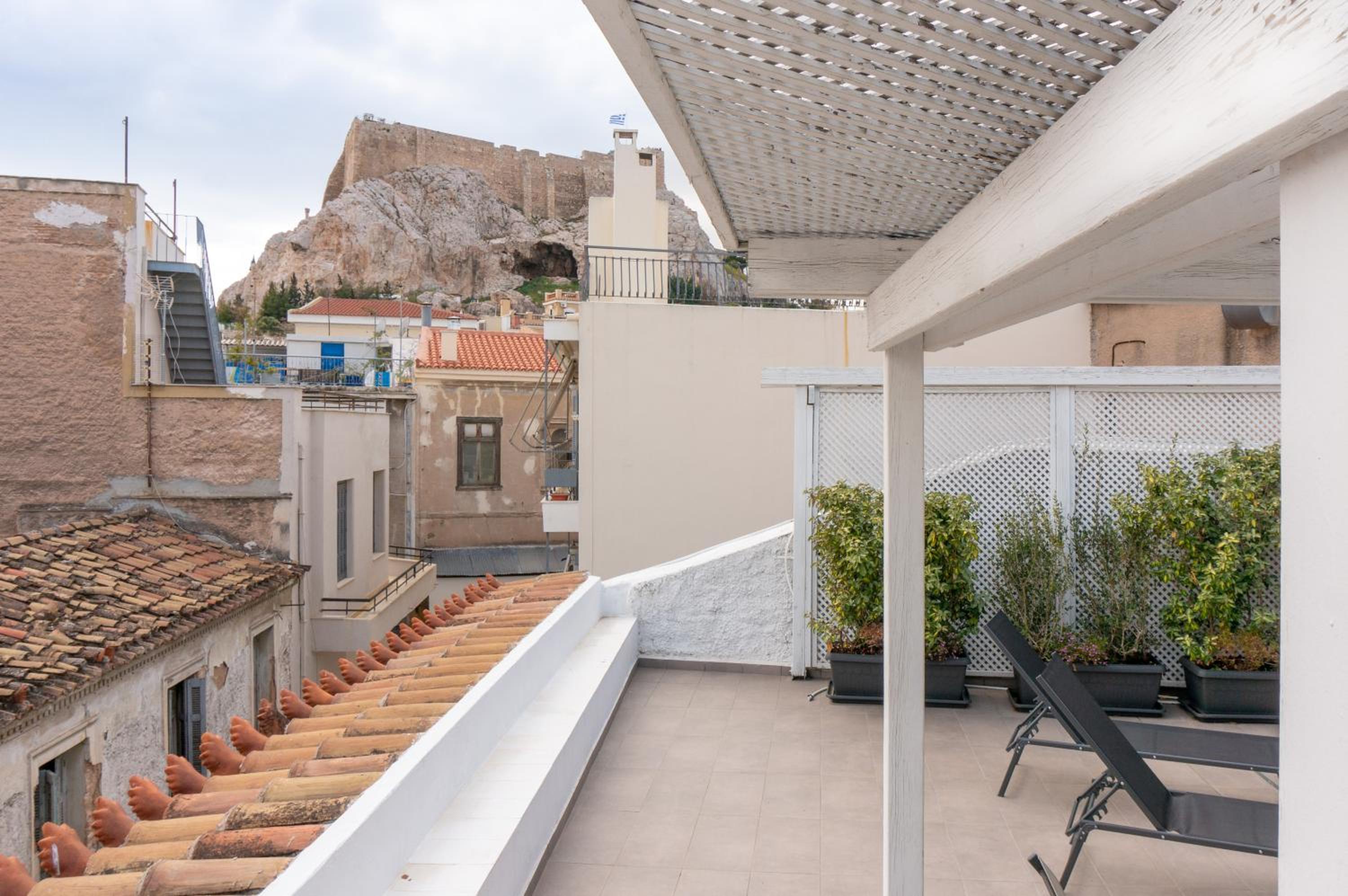 Afrodite's Mansion in Plaka by JJ Hospitality