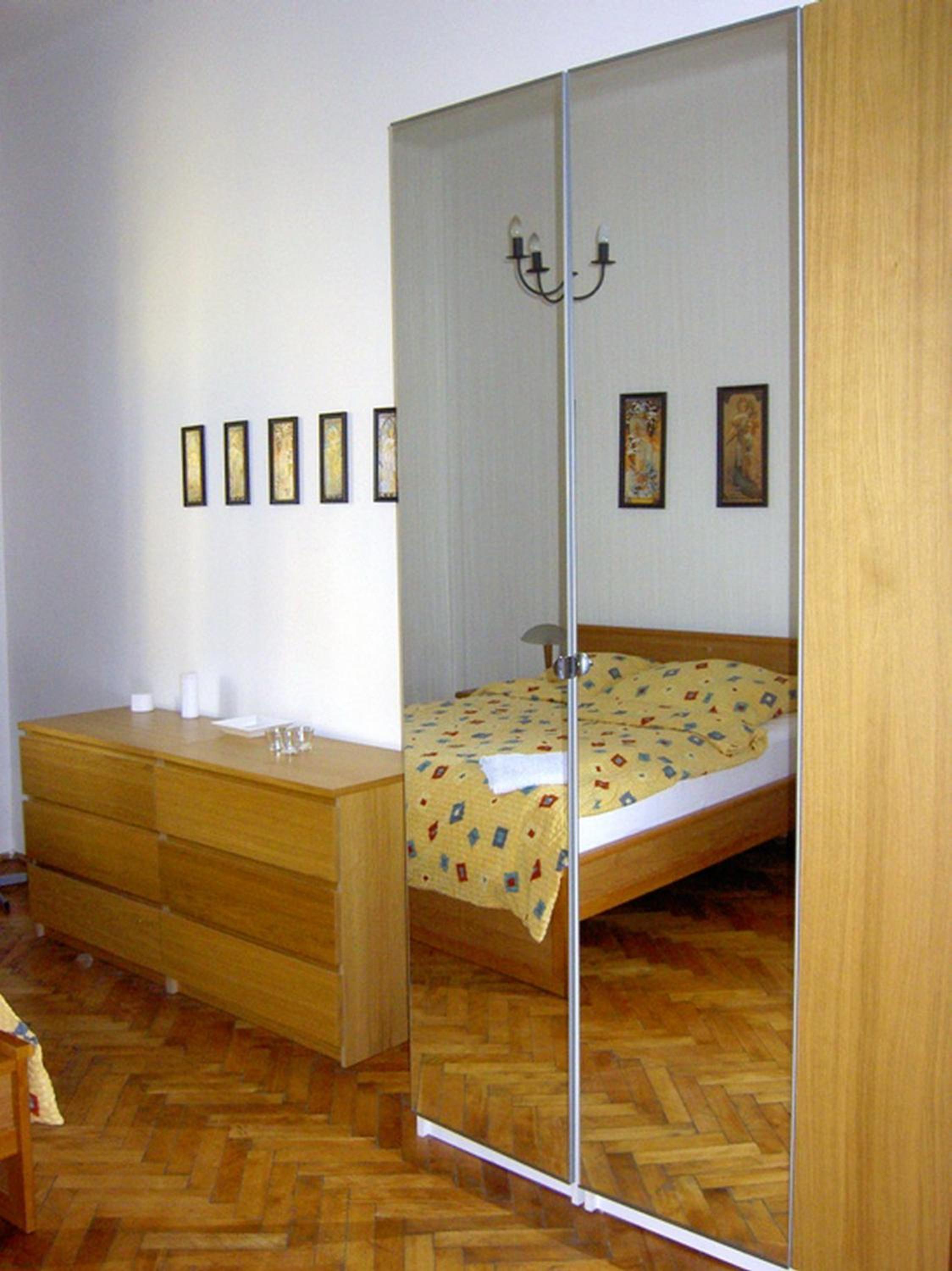 Apartments Vezenska