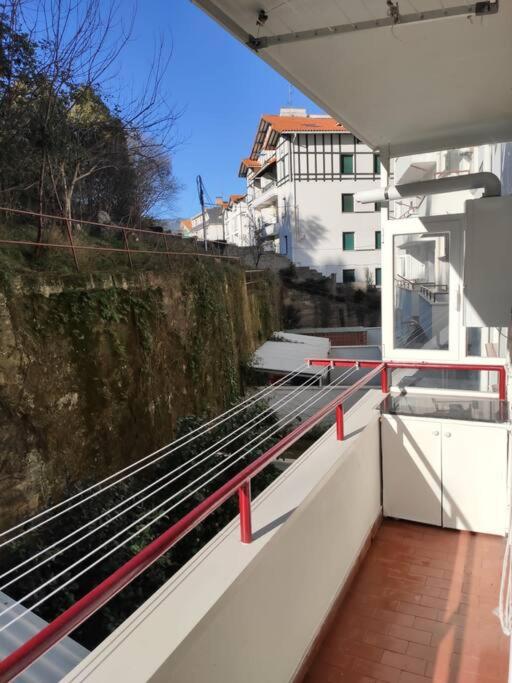 AMANE Lekeitio, Parking Incluido