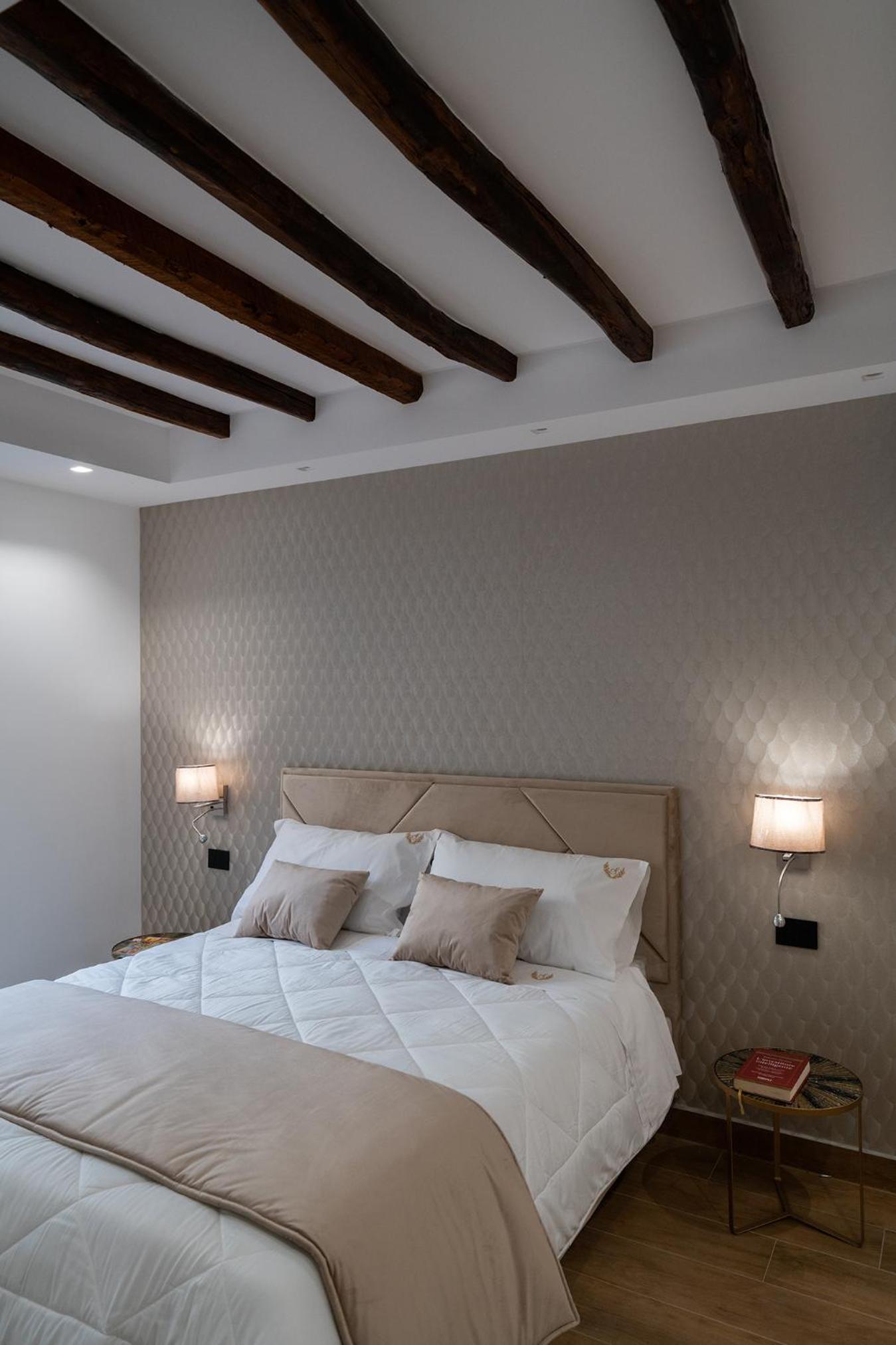 Sofi' Center Rooms