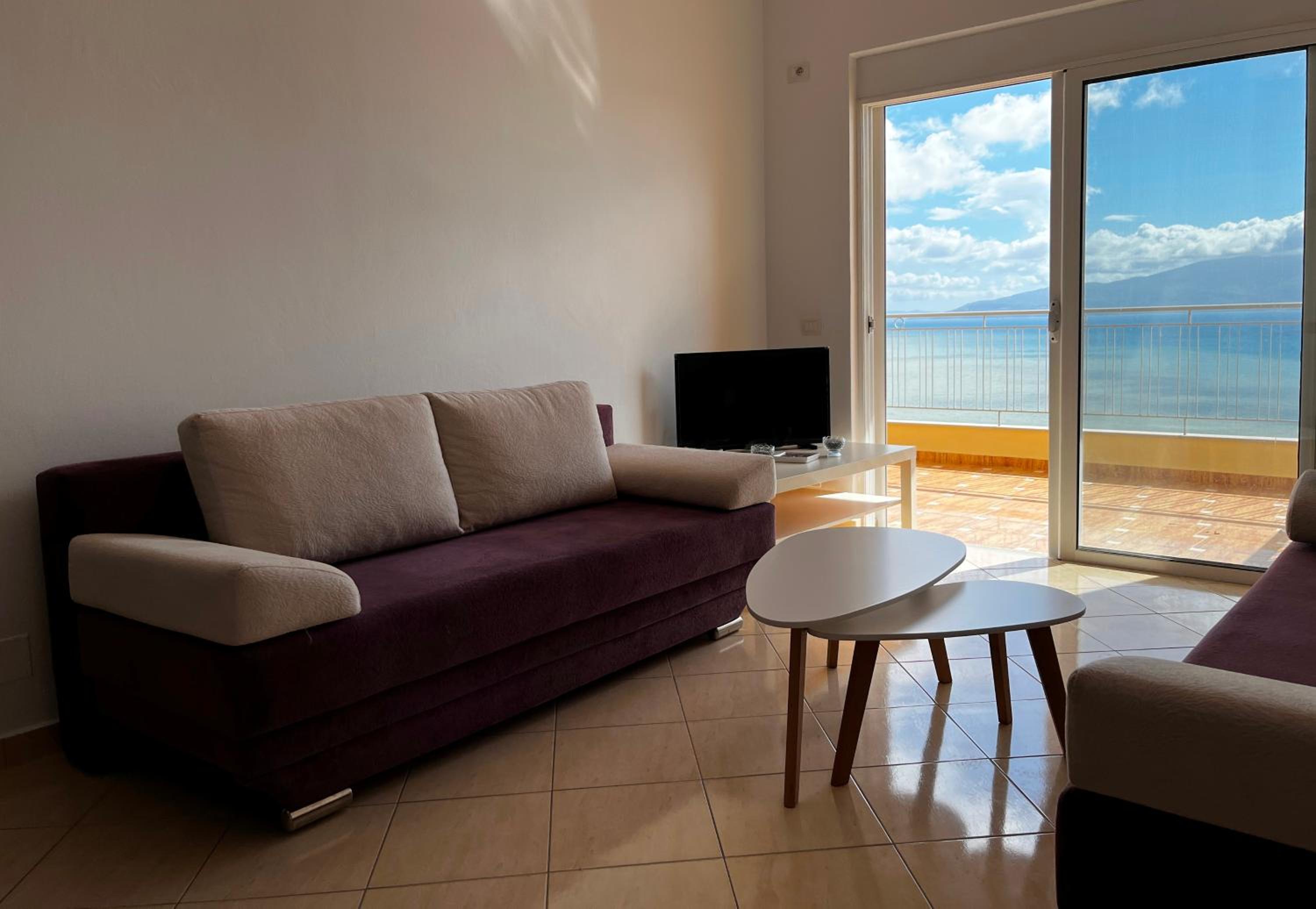 Luxury King and Queen apartment for Royal Holiday