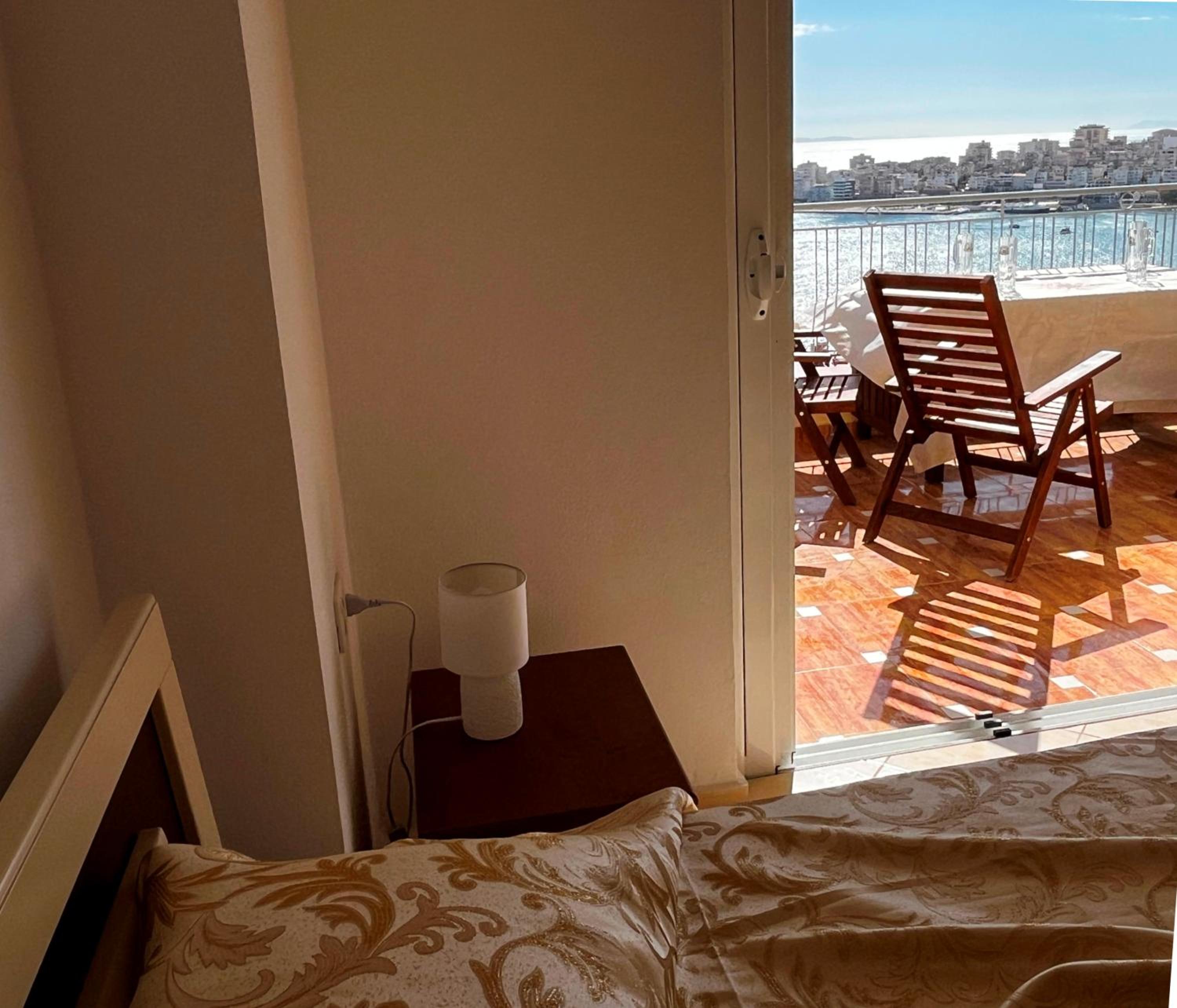 Luxury King and Queen apartment for Royal Holiday
