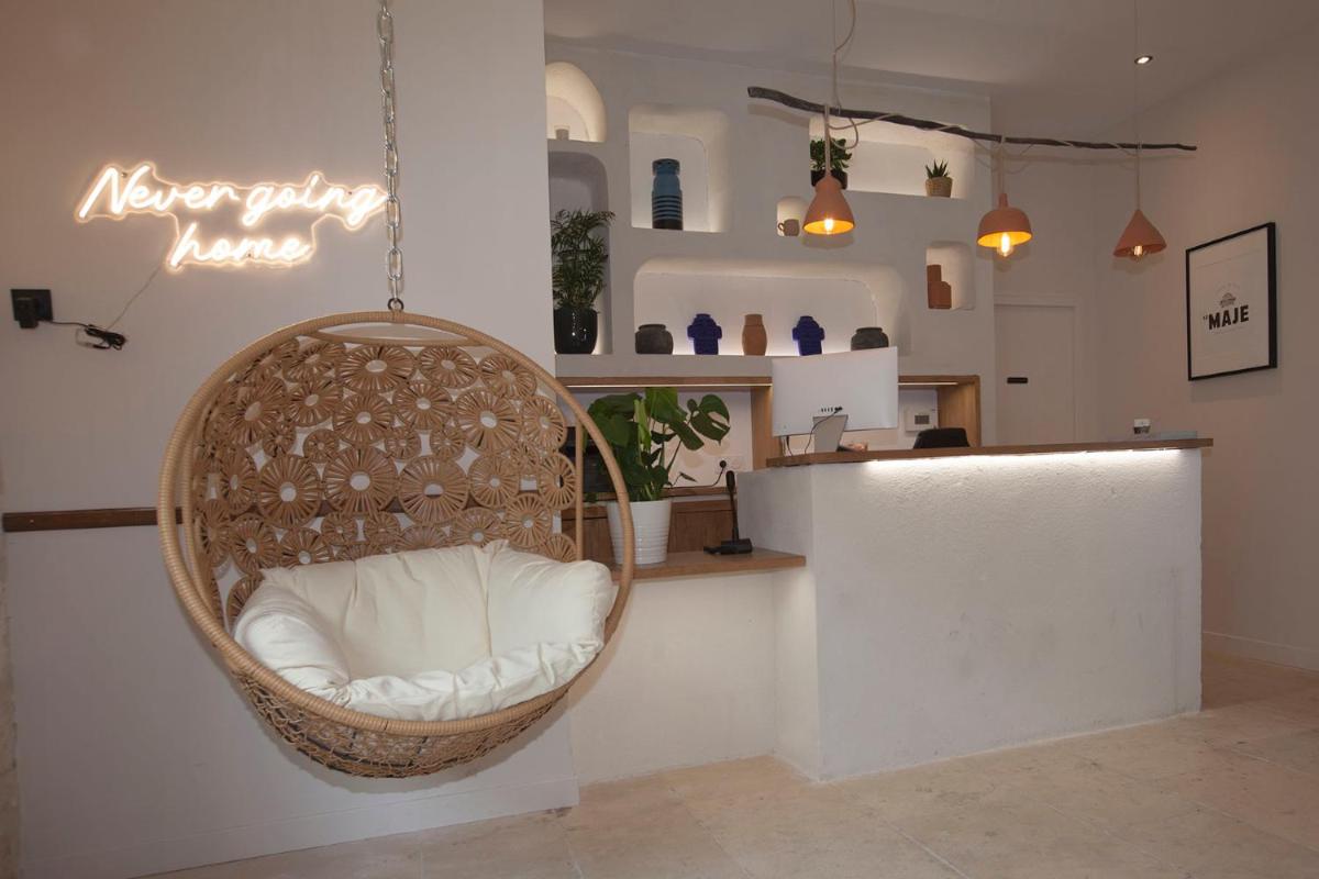Montpellier Vacations - Le Maje Hostel - Property Image 2