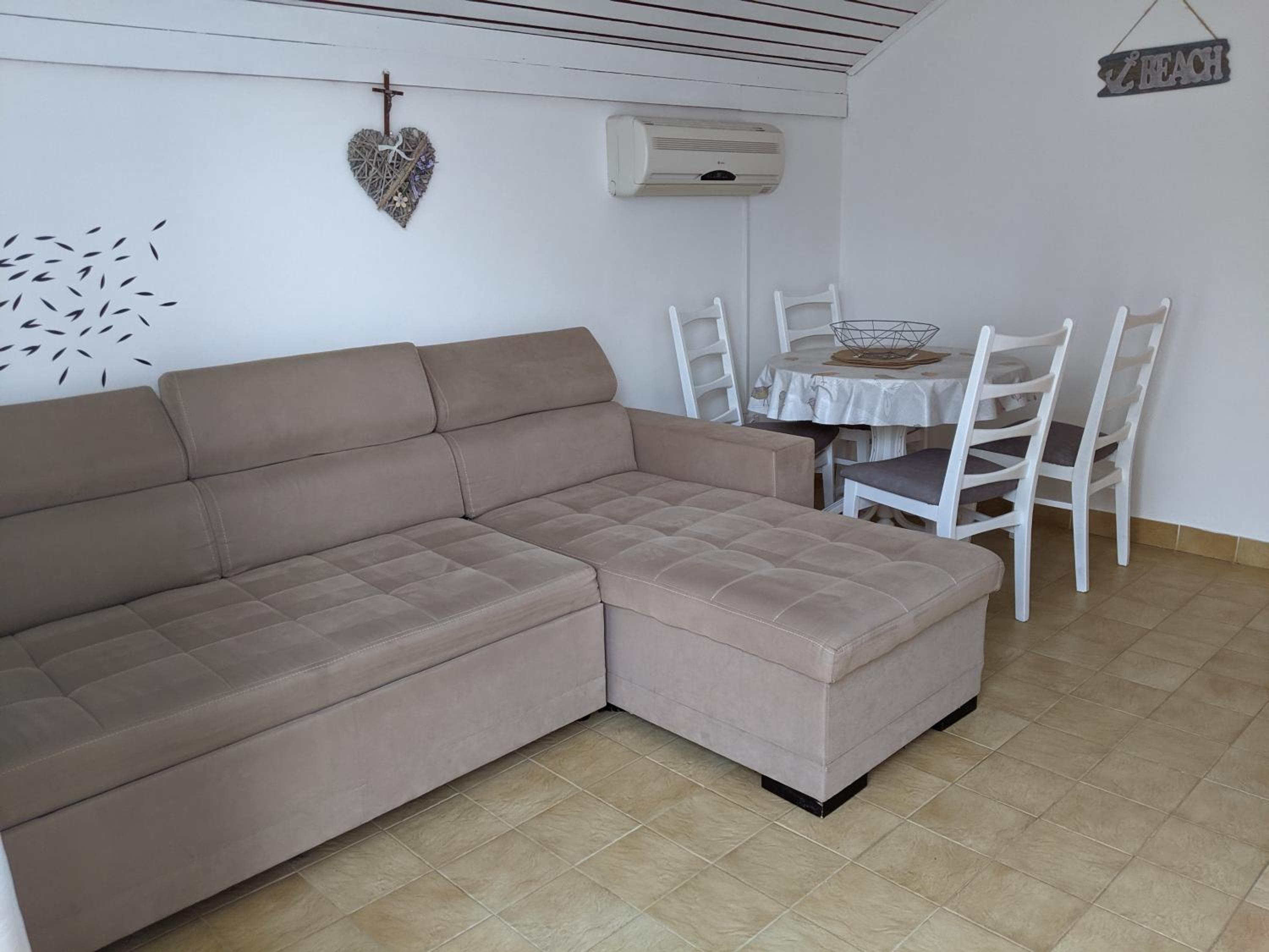 Emilija Apartments Privlaka