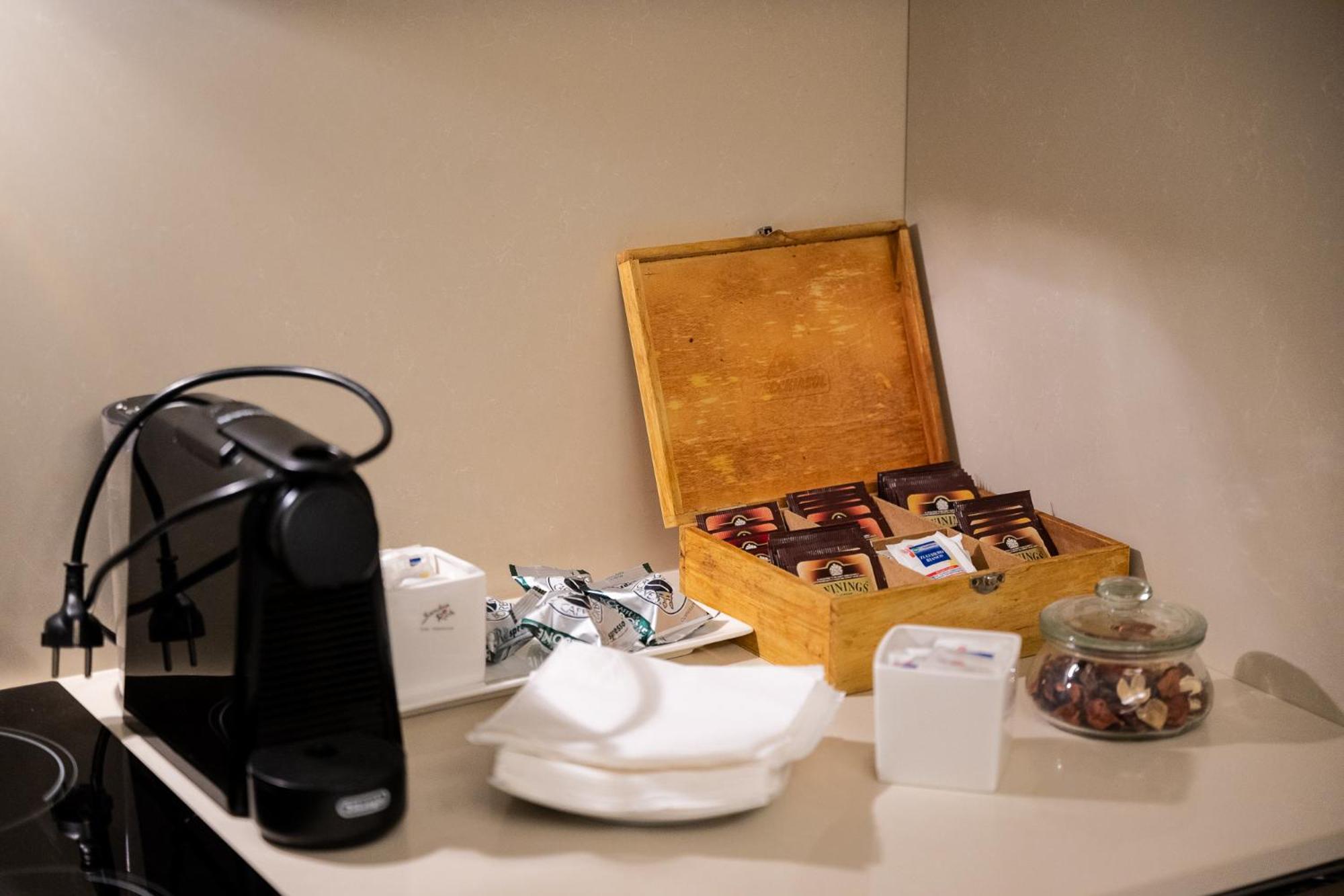 Elegant Location in Florence - 2 FREE PARKING!