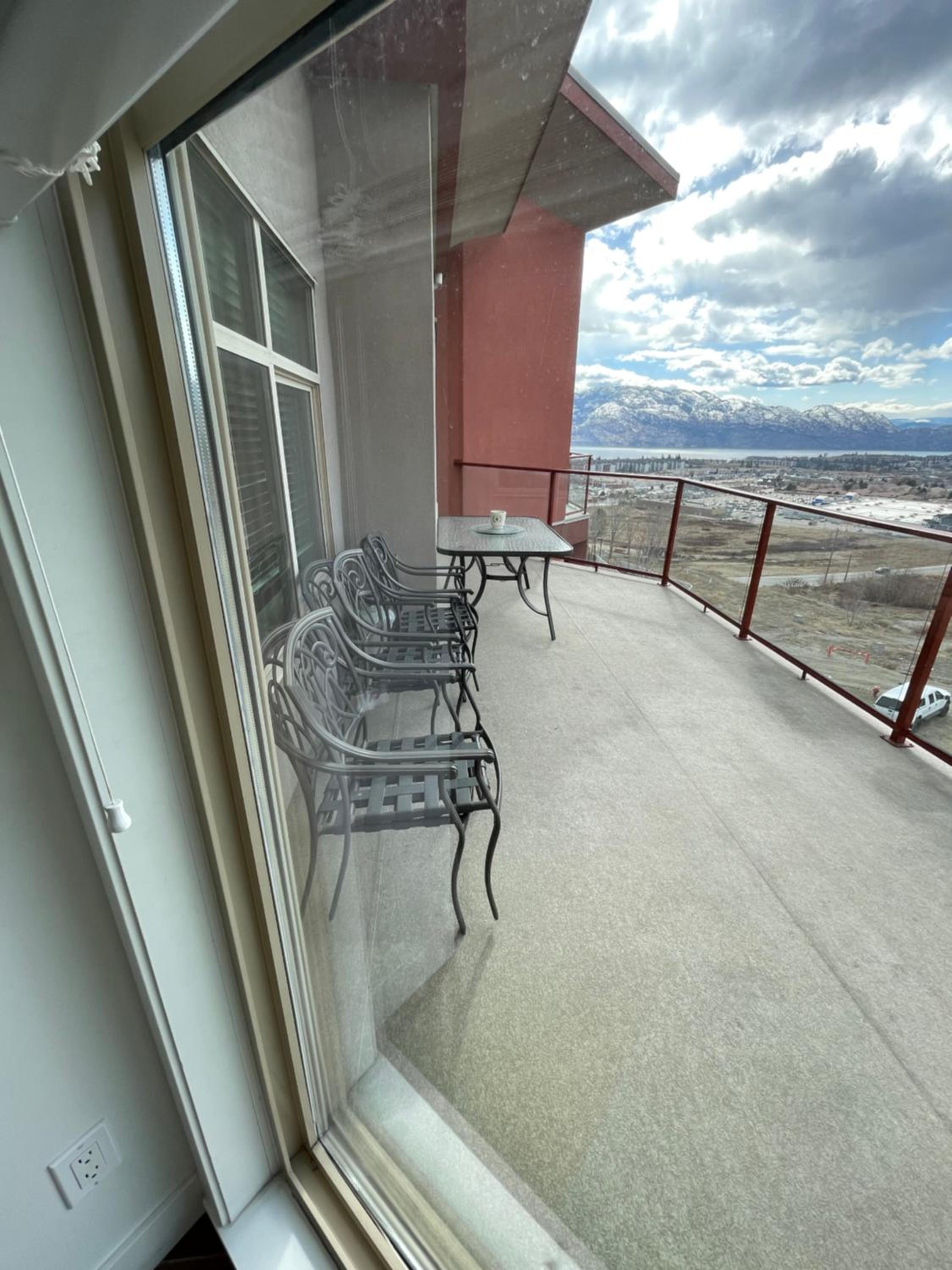 Stay In The Okanagan - Copper Sky, West Kelowna