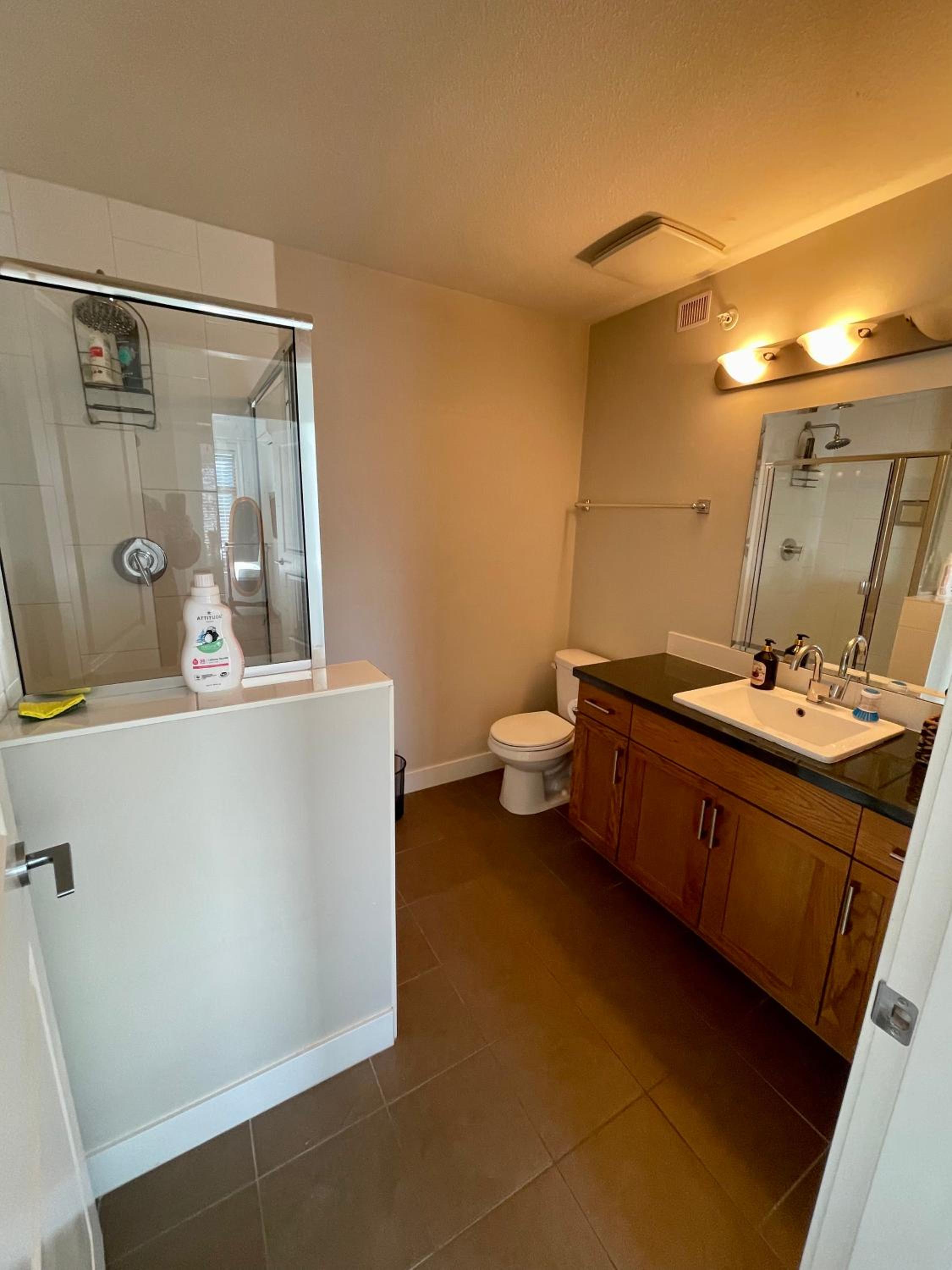 Stay In The Okanagan - Copper Sky, West Kelowna