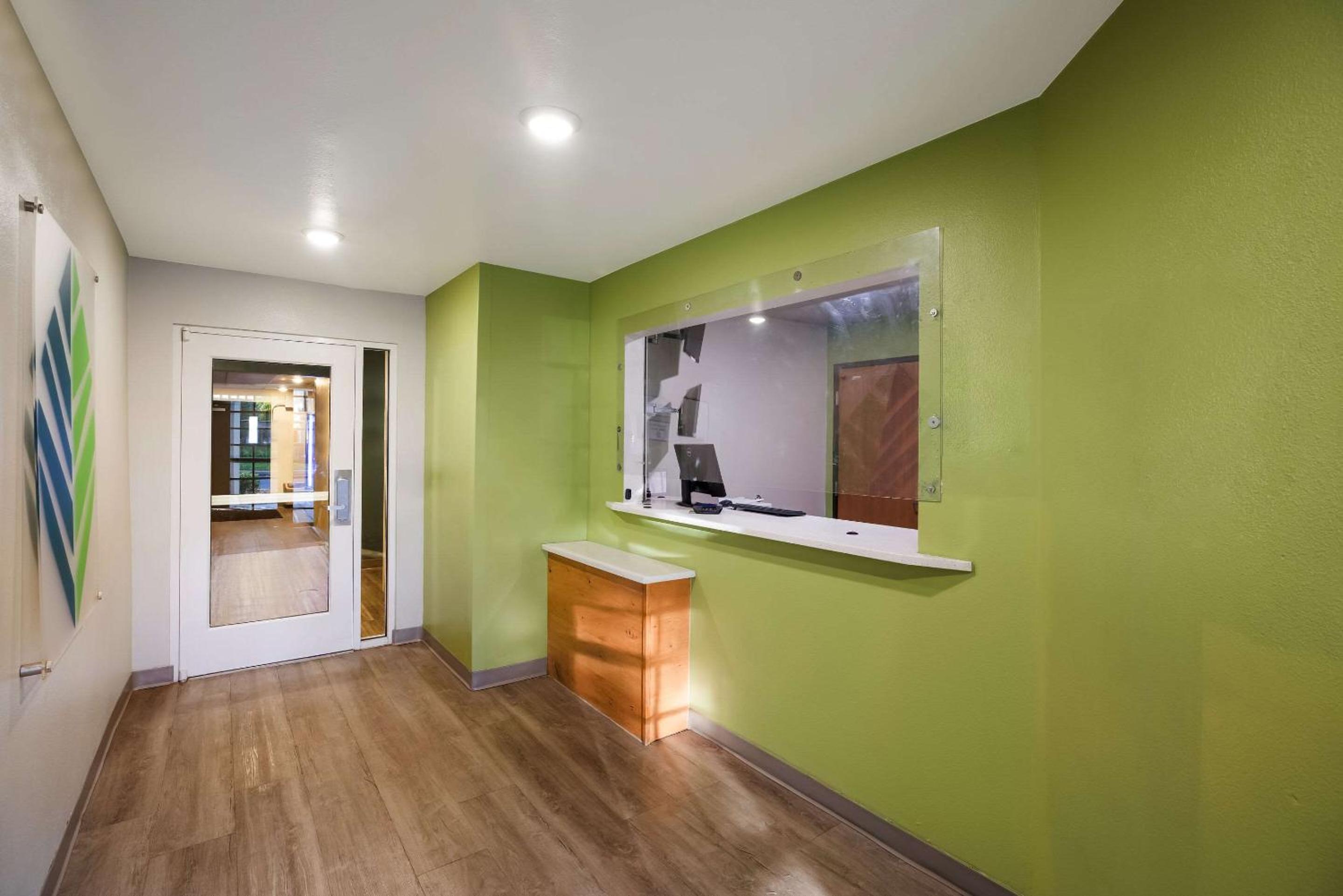 Orlando Vacations - WoodSpring Suites Orlando North - Maitland - Property Image 4