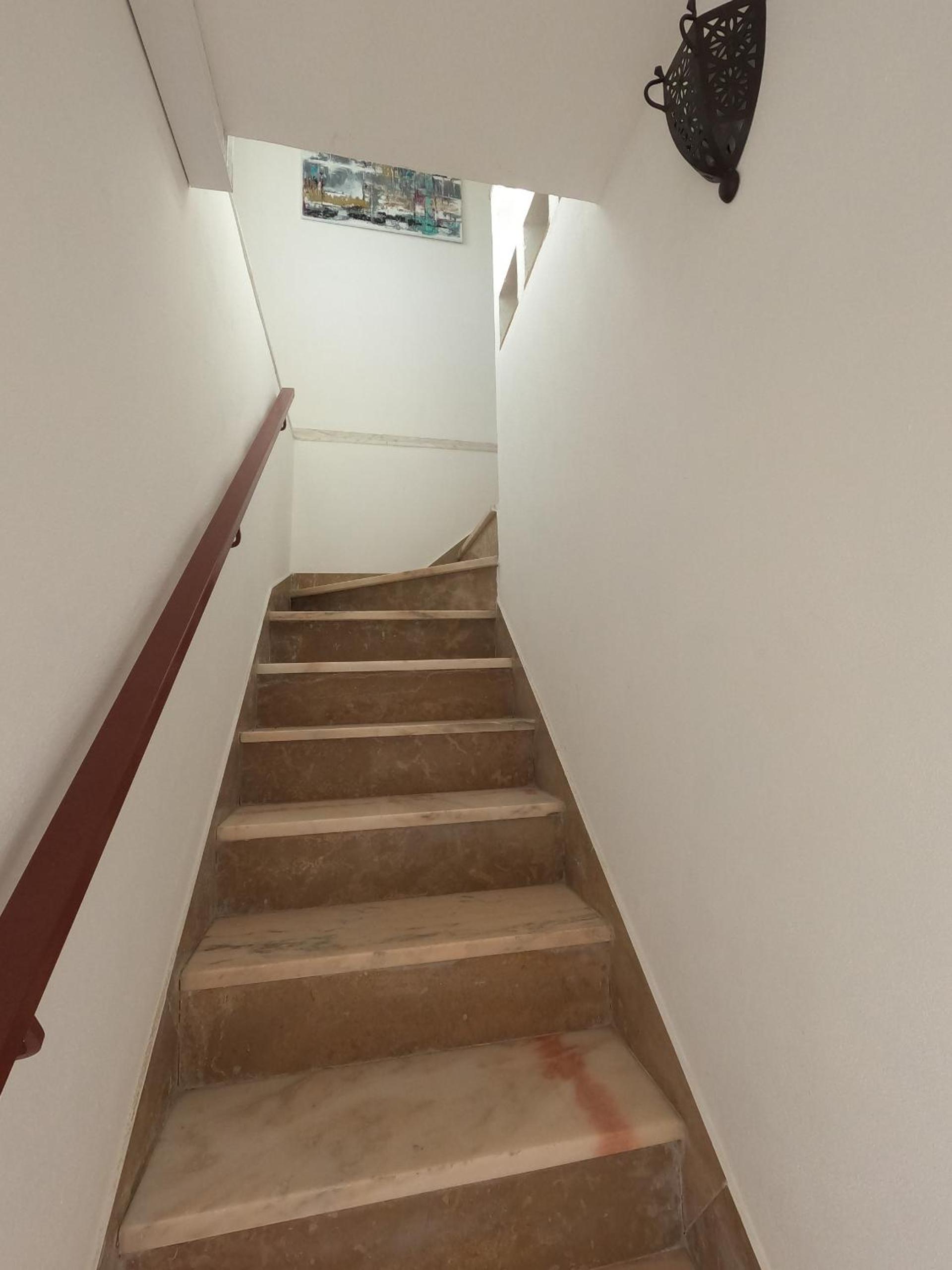 Algarve, renovated T1 apartment in S Bras de Alportel view 3