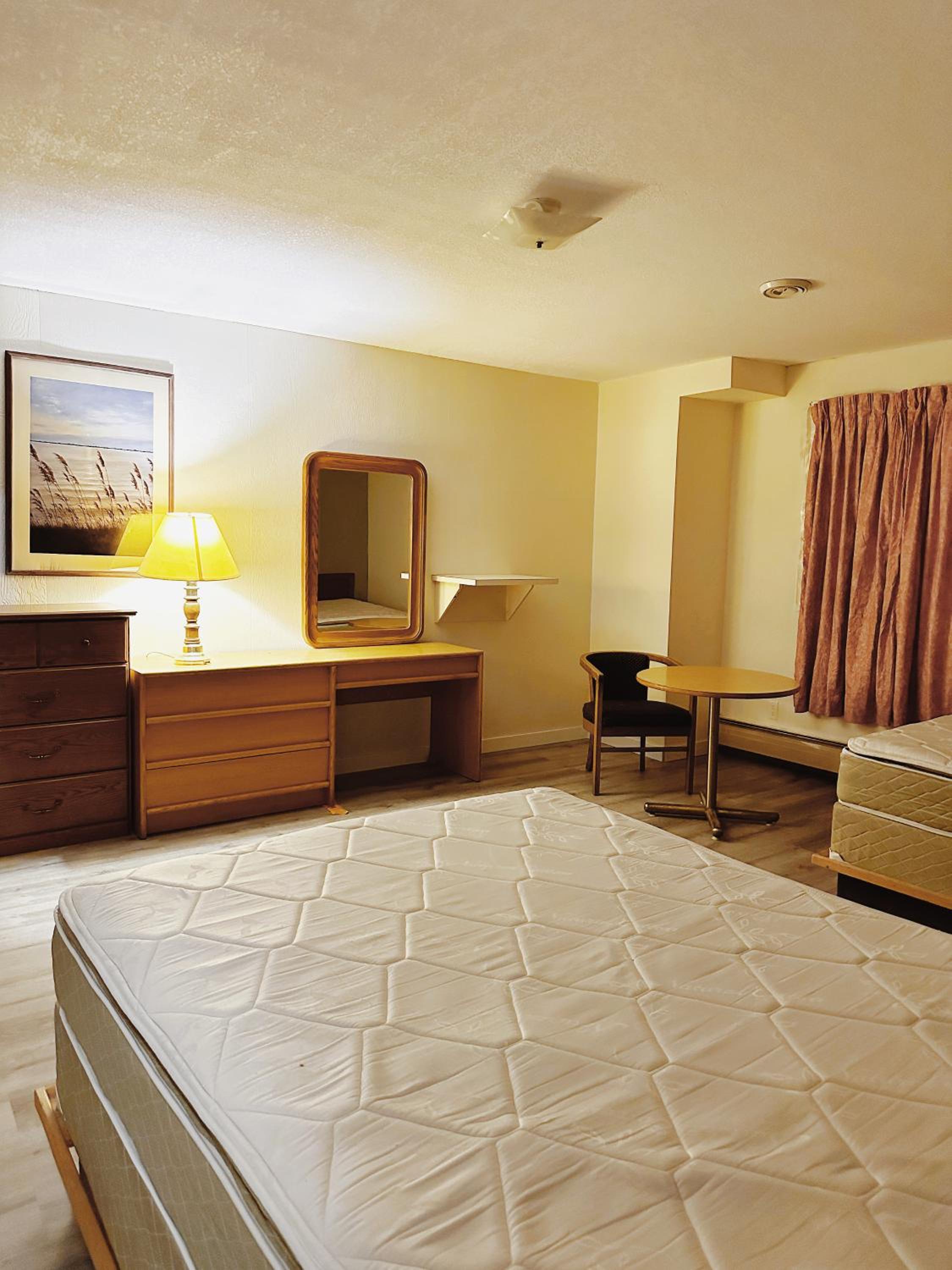 Uptown Motel