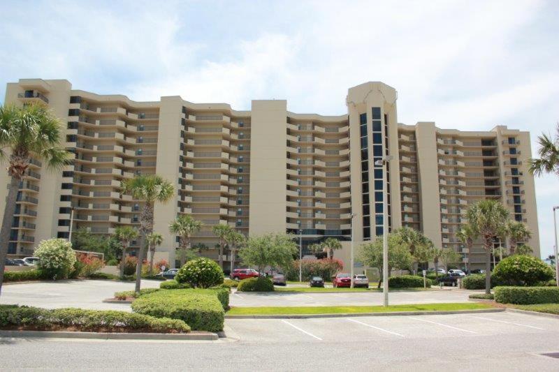 Hotel Phoenix VII 71113 by ALBVR - Beautiful Beachfront Condo with Amazing Views & Amenities! - Image 1