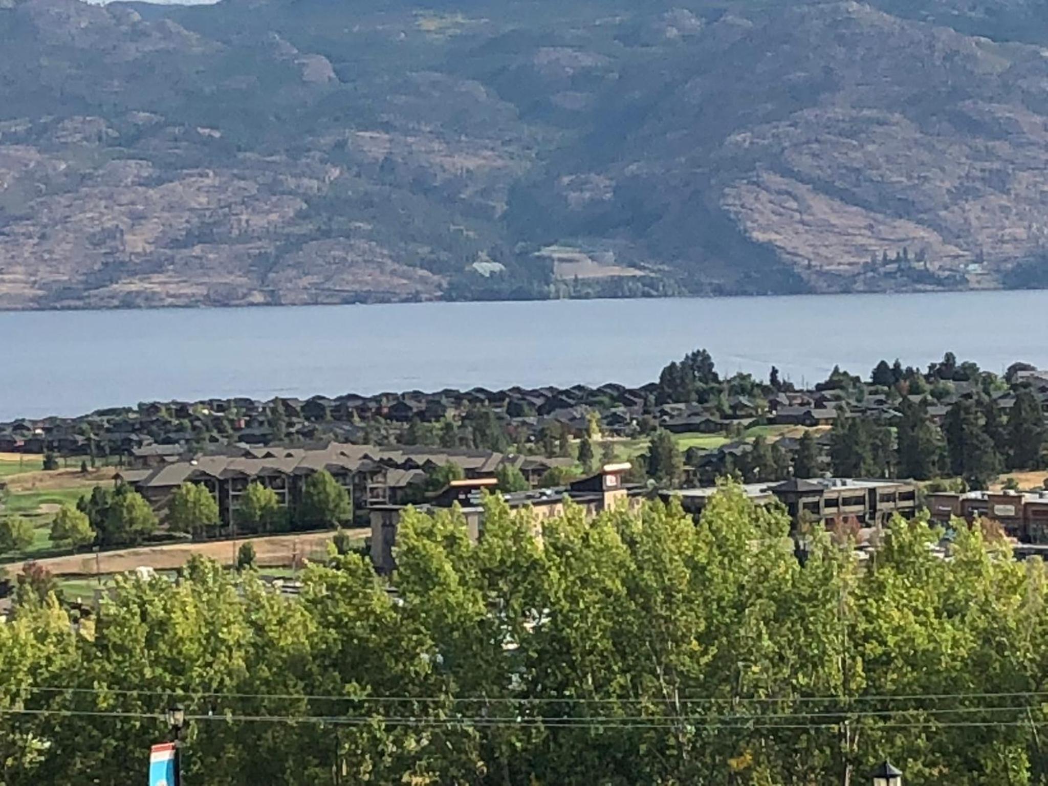 Stay In The Okanagan - Copper Sky, West Kelowna