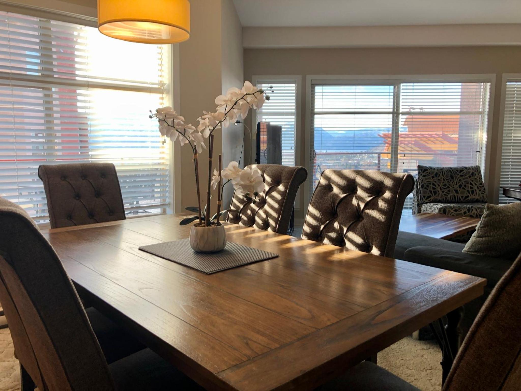 Stay In The Okanagan - Copper Sky, West Kelowna