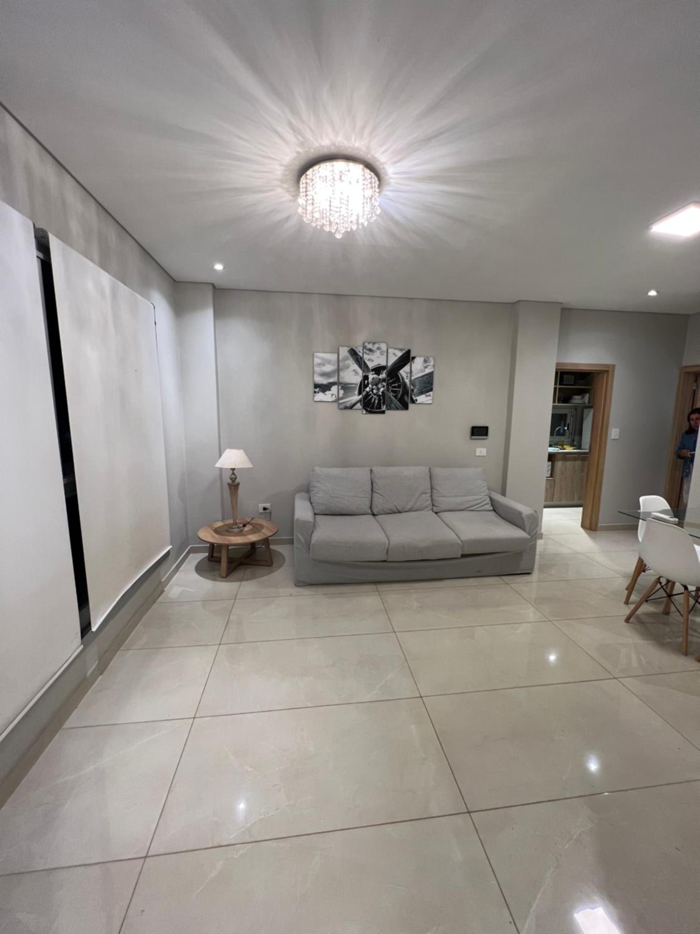 Edificio El Arbol piso 2