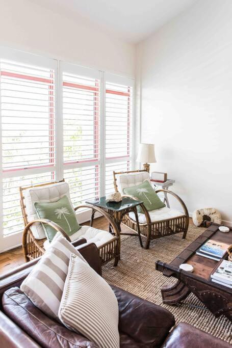 Castaways Beach House Noosa
