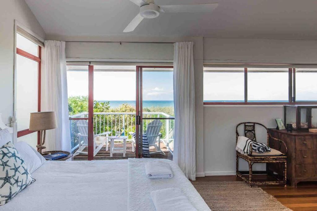 Castaways Beach House Noosa