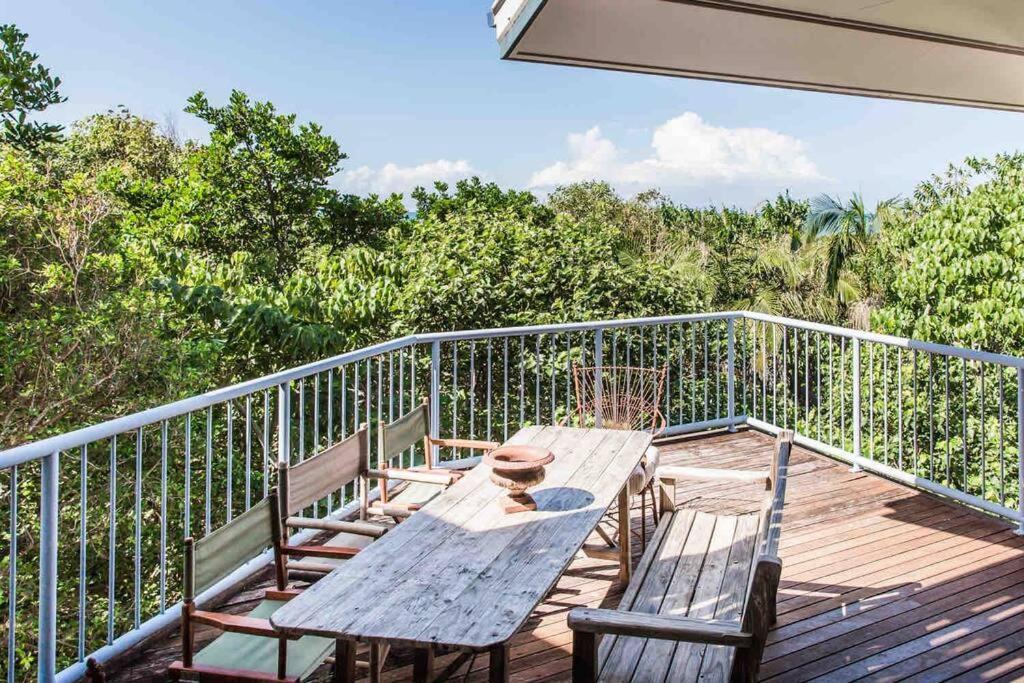Castaways Beach House Noosa