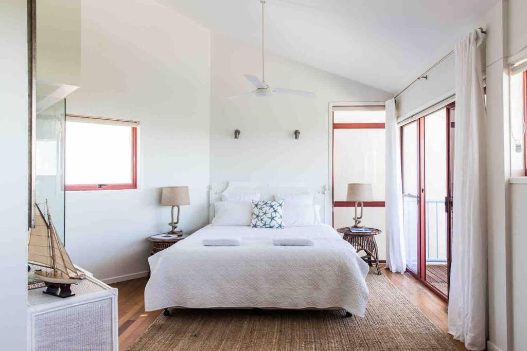 Castaways Beach House Noosa