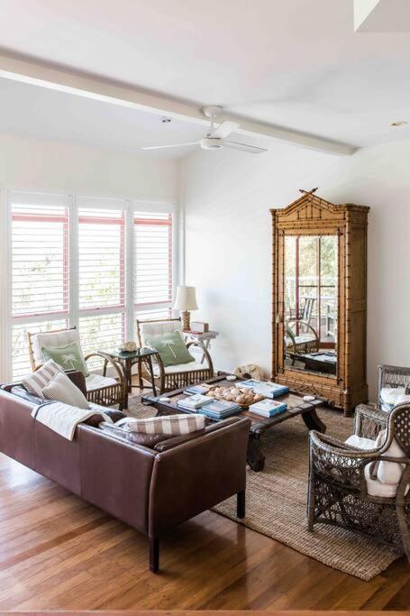Castaways Beach House Noosa