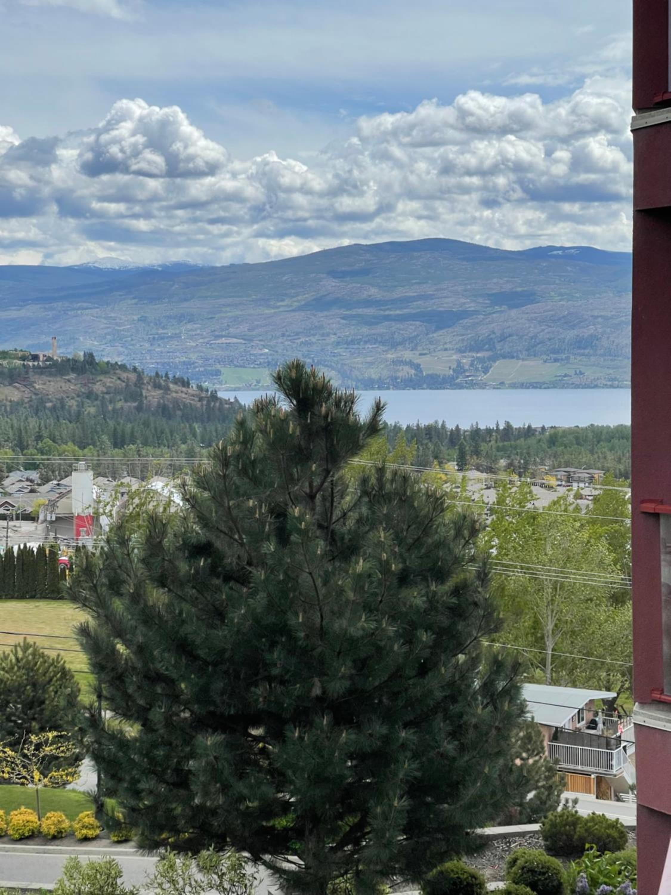 Stay In The Okanagan - Copper Sky, West Kelowna