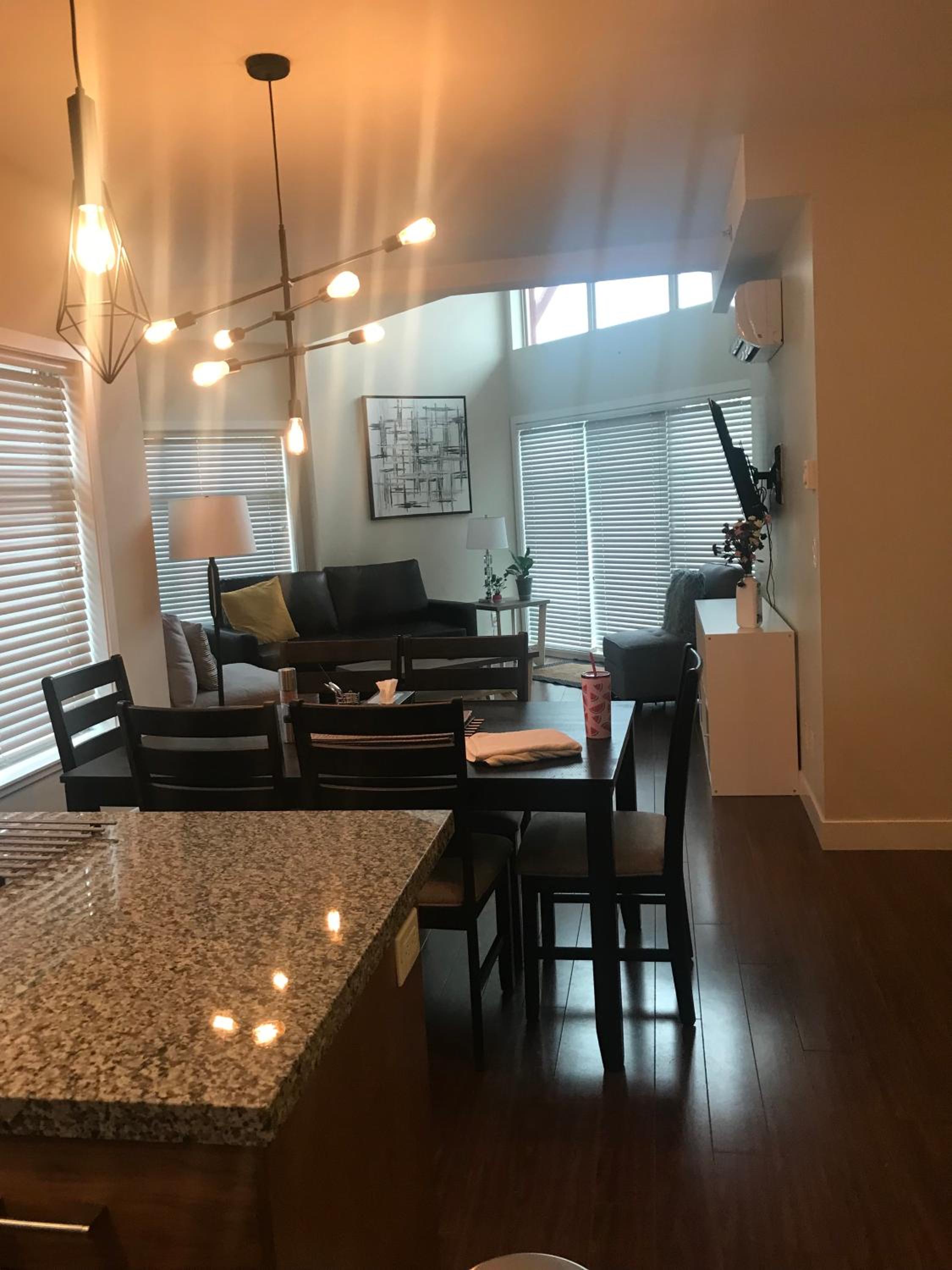Stay In The Okanagan - Copper Sky, West Kelowna