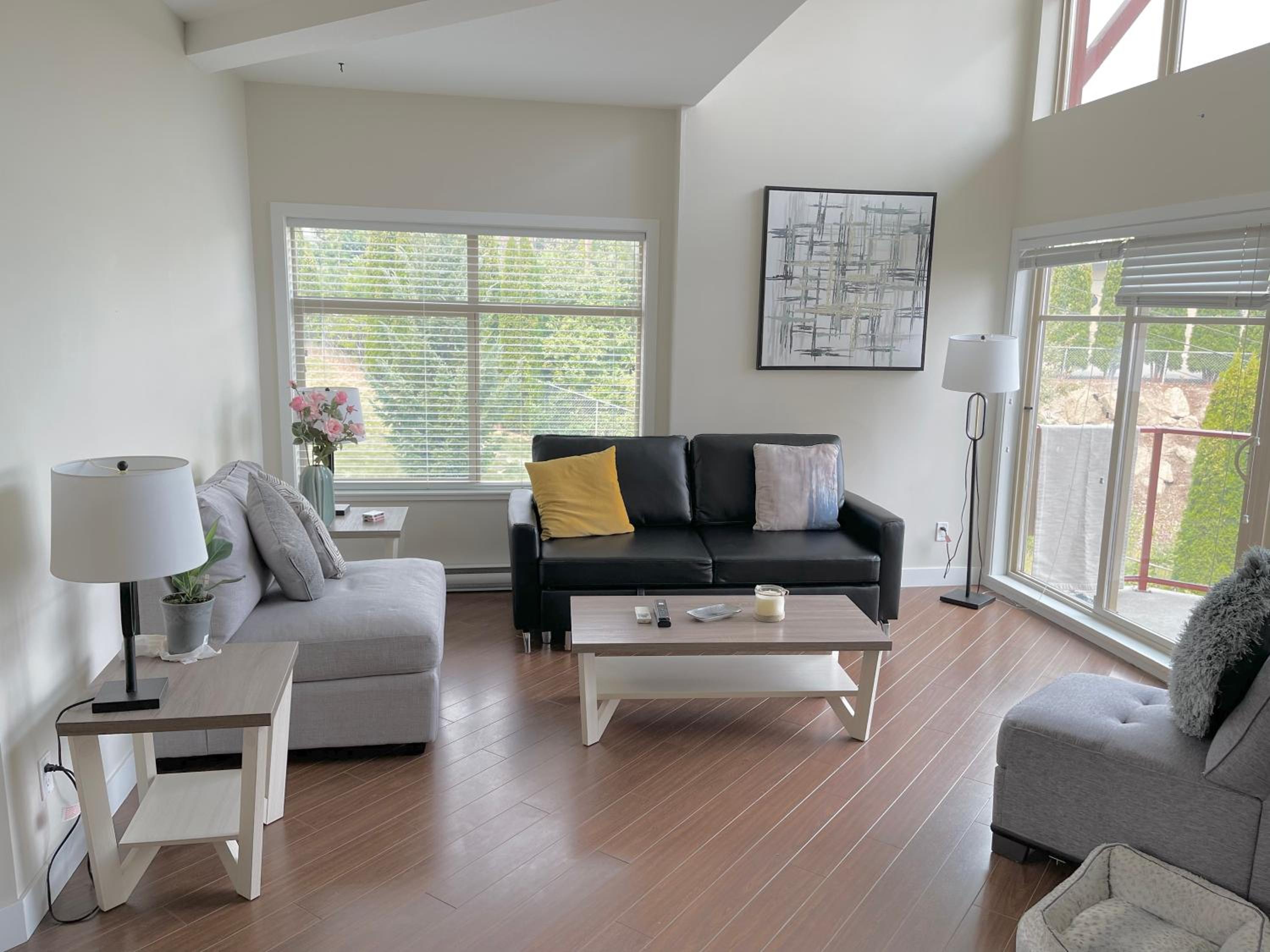 Stay In The Okanagan - Copper Sky, West Kelowna