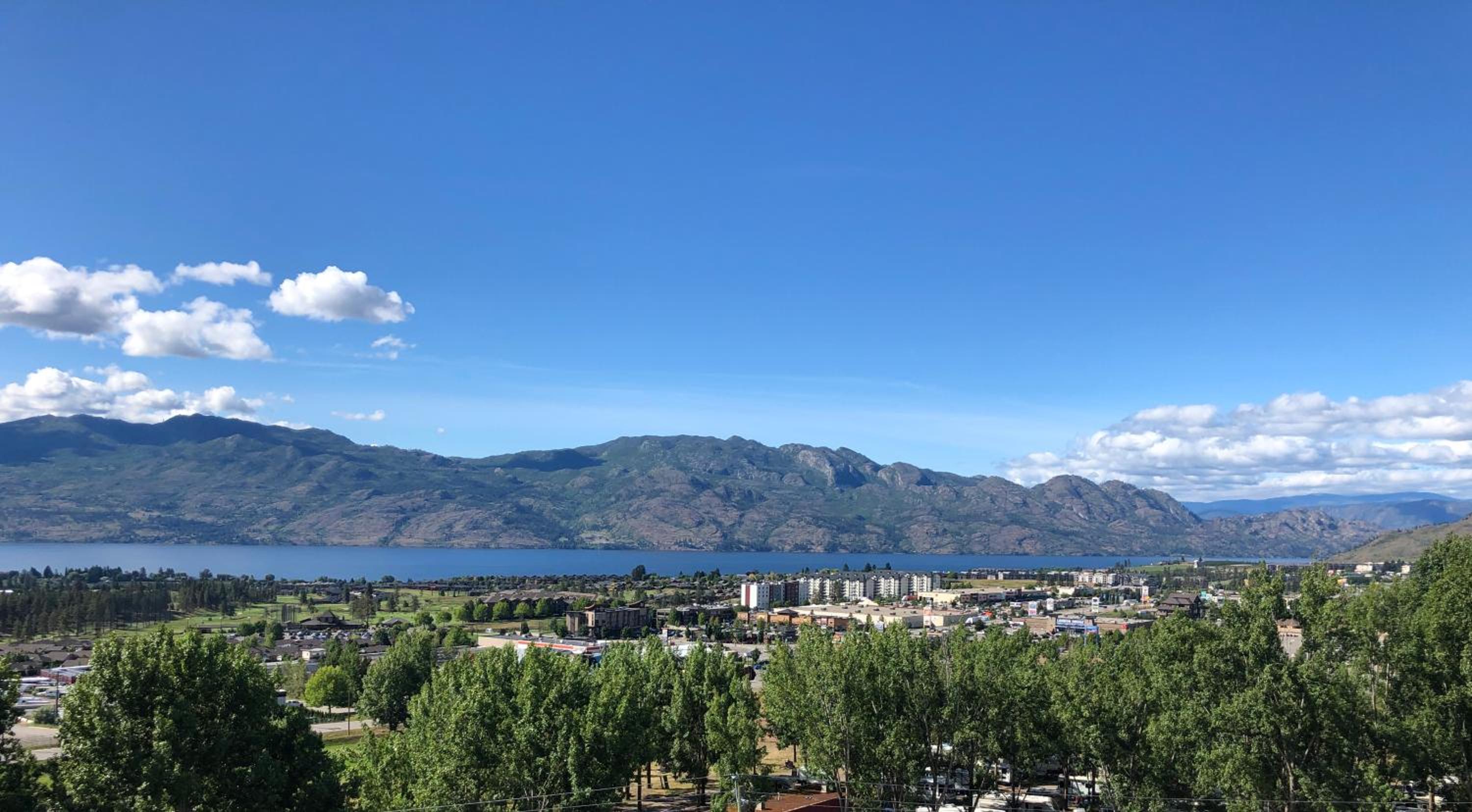 Stay In The Okanagan - Copper Sky, West Kelowna