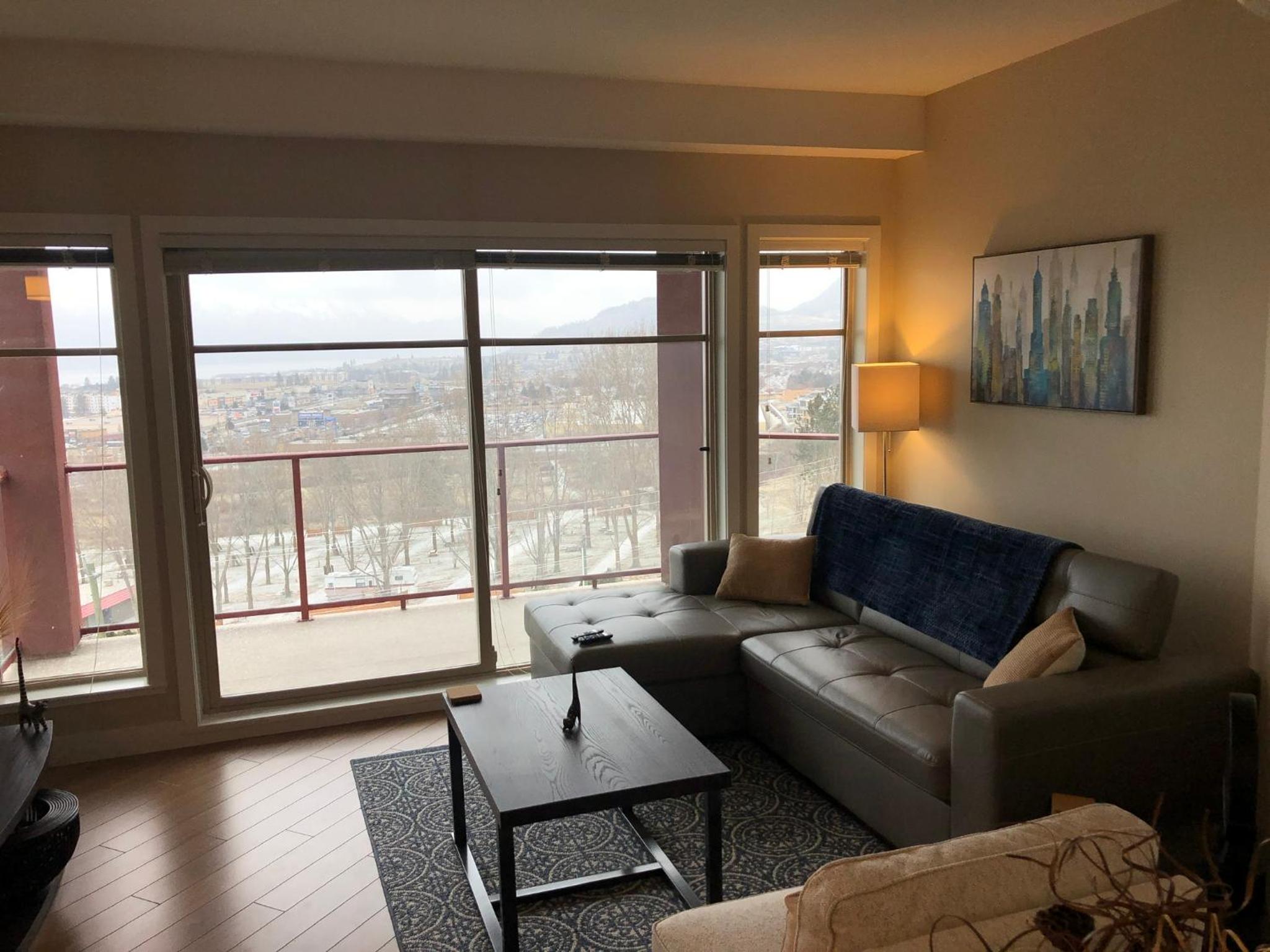 Stay In The Okanagan - Copper Sky, West Kelowna
