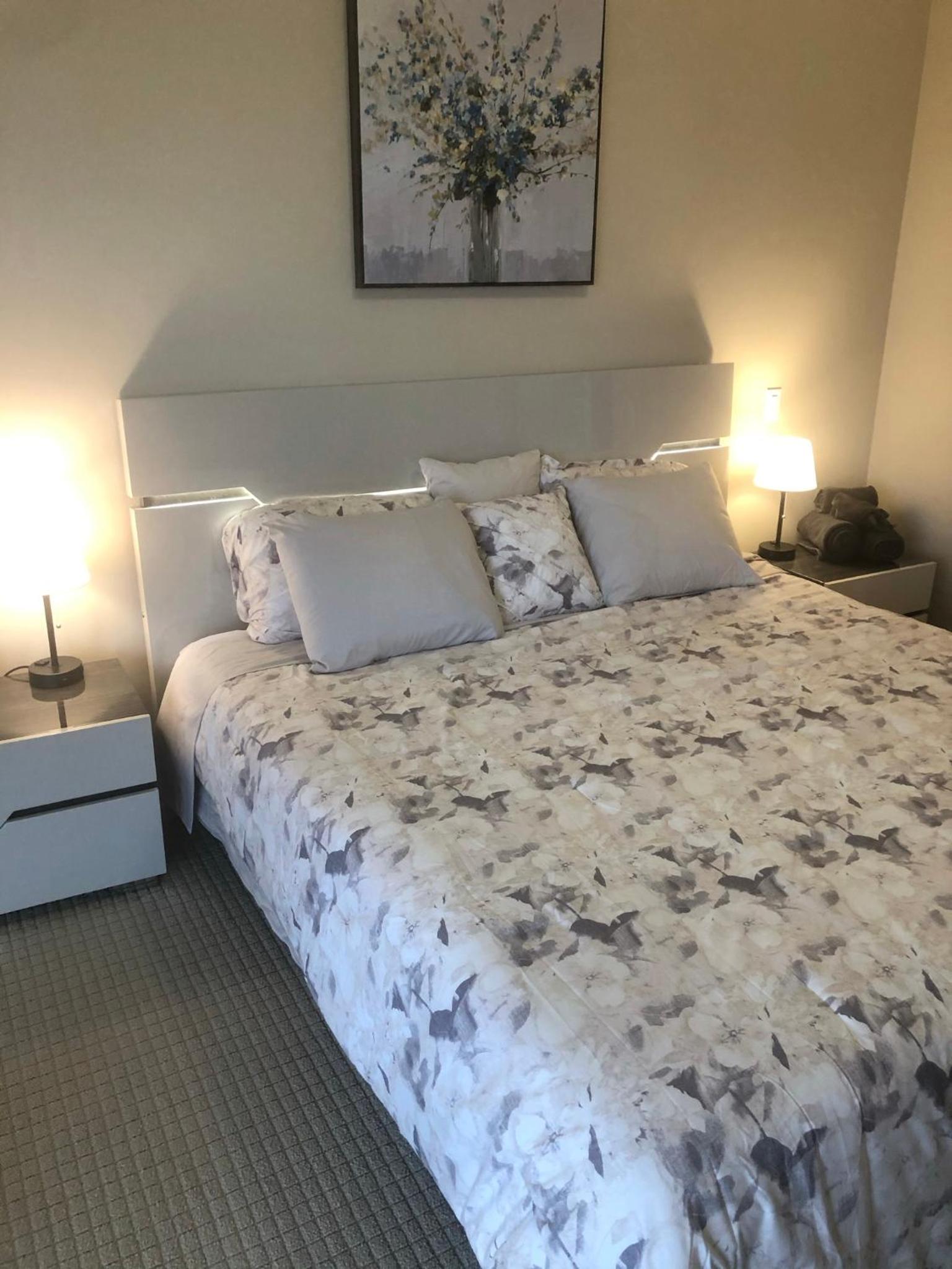 Stay In The Okanagan - Copper Sky, West Kelowna