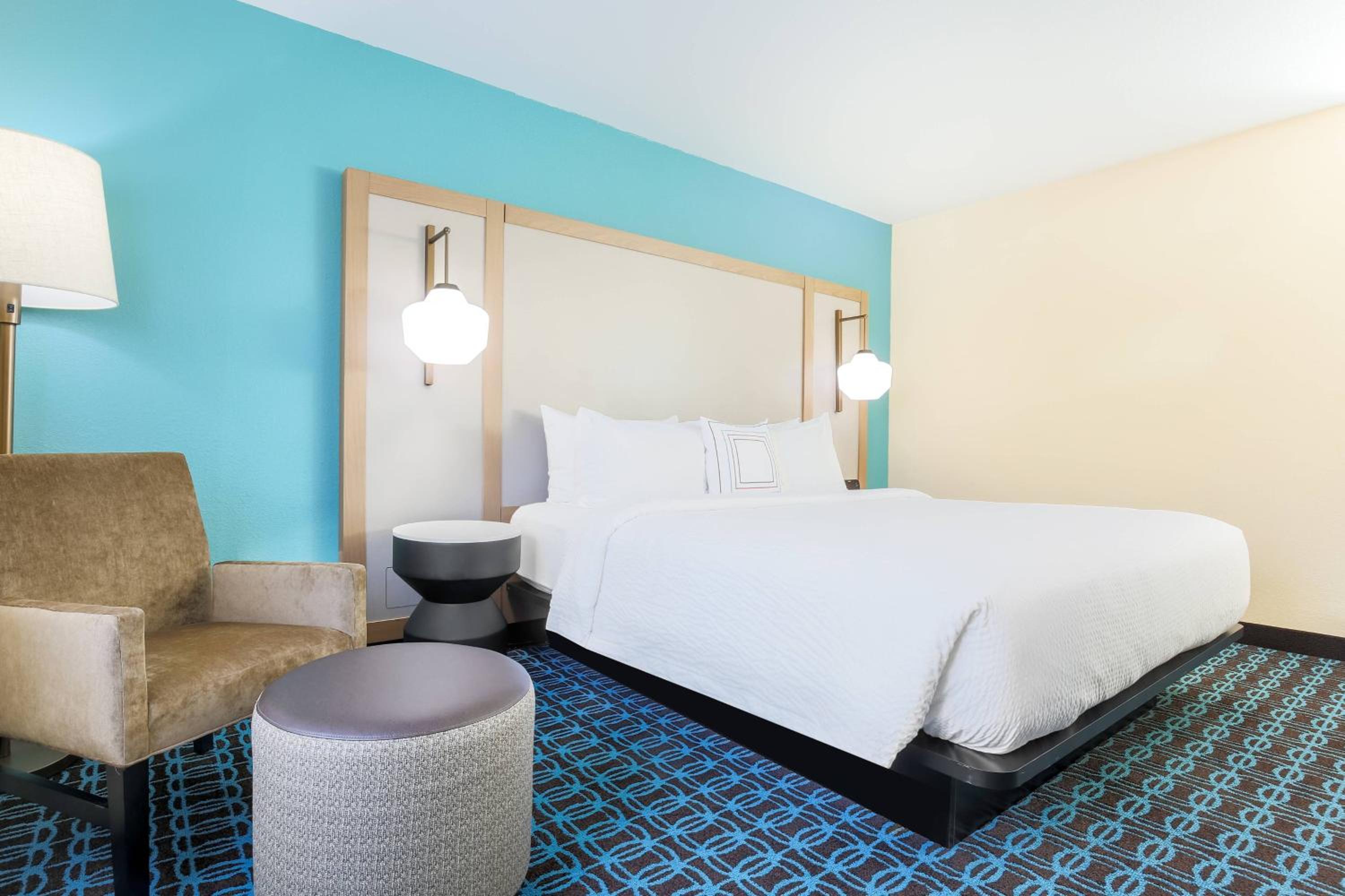 Fairfield Inn  Suites Houston Humble - Property Image 2