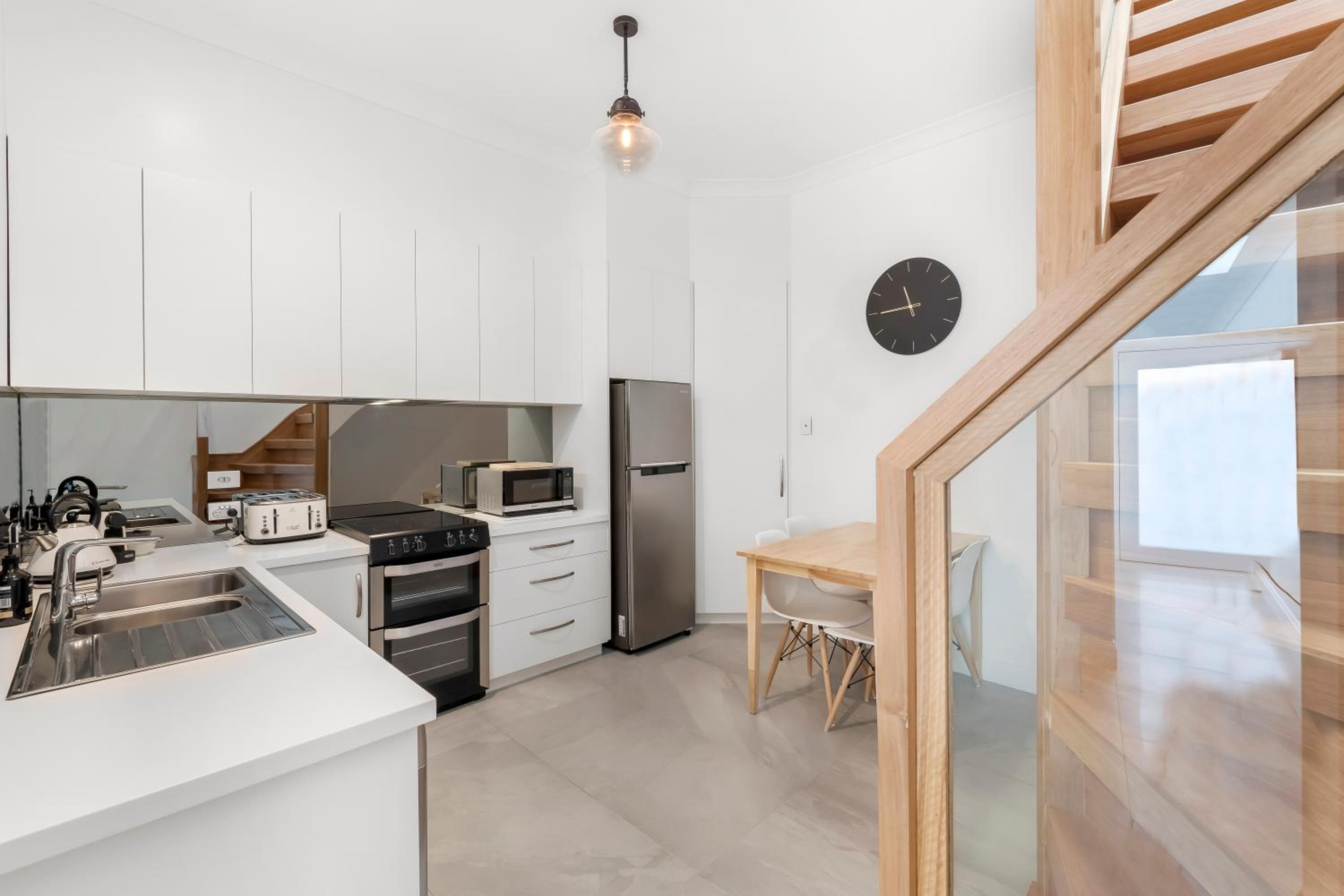 Brisbane Terrace - 3 Bedroom Hobart Inner City - Free Parking
