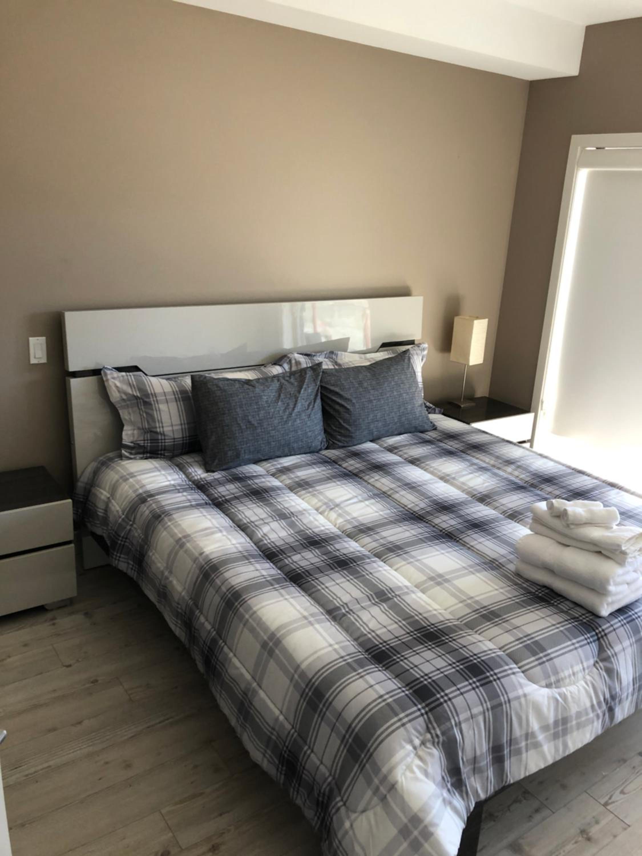 Stay In The Okanagan - Copper Sky, West Kelowna