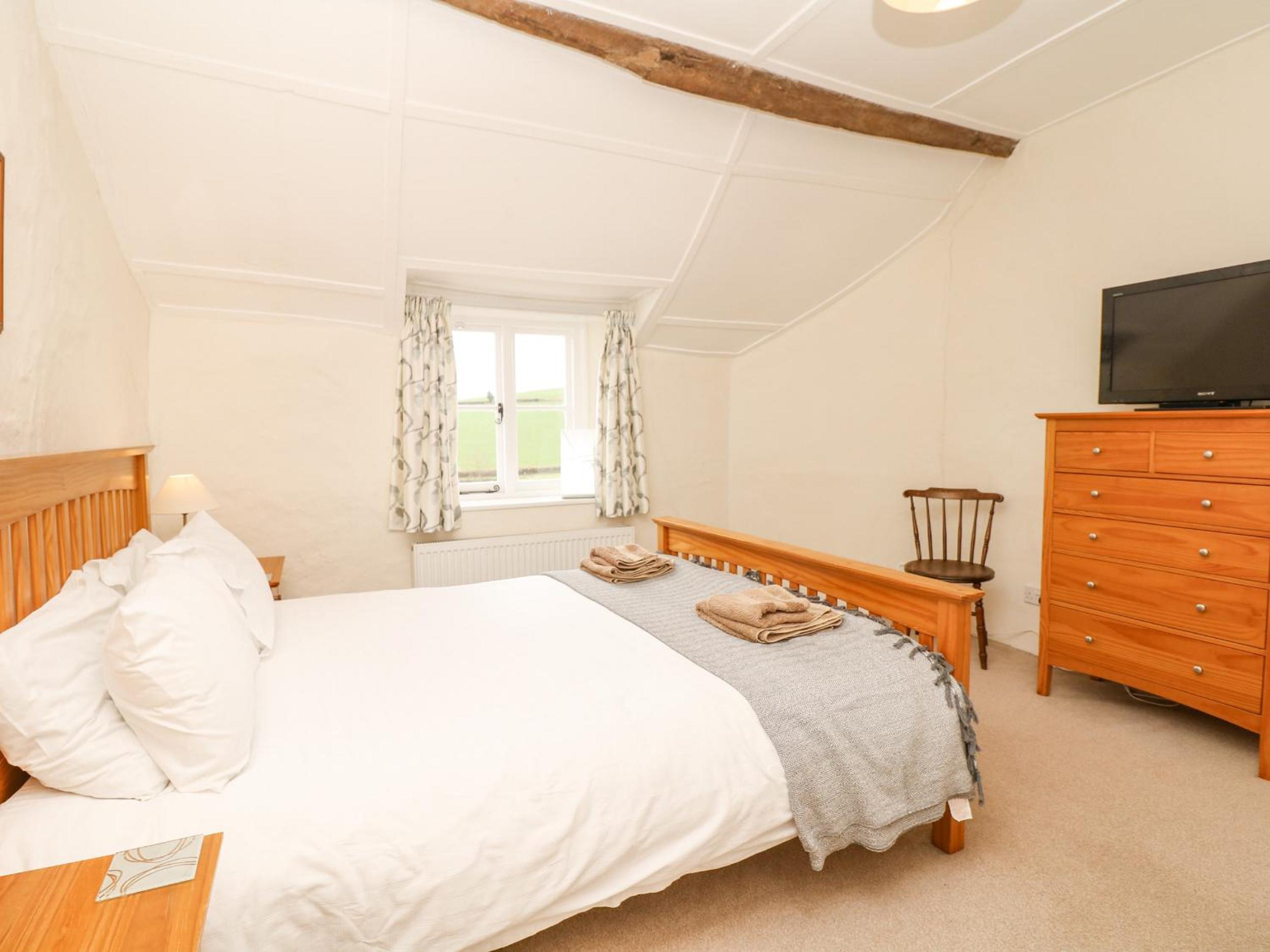 West Henstill House