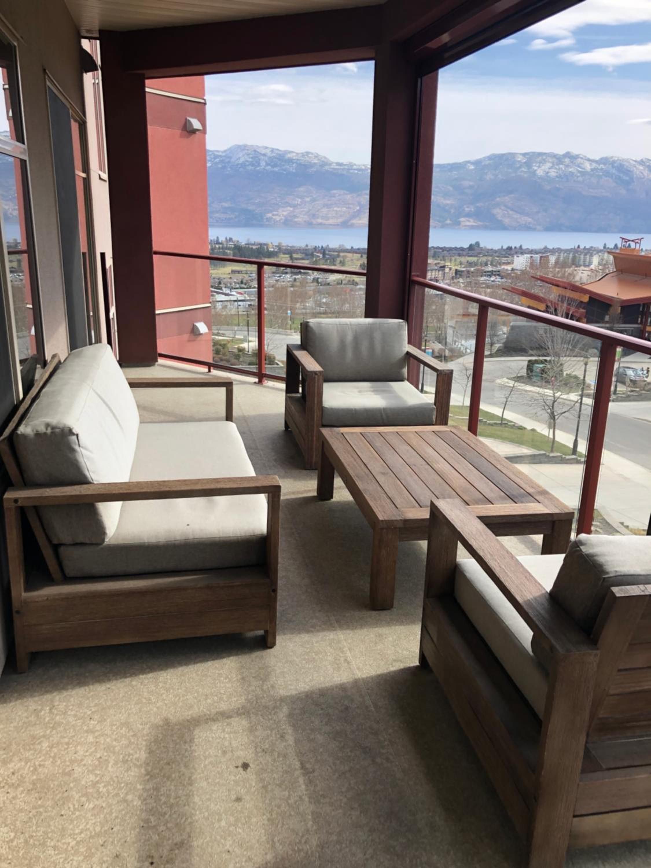 Stay In The Okanagan - Copper Sky, West Kelowna