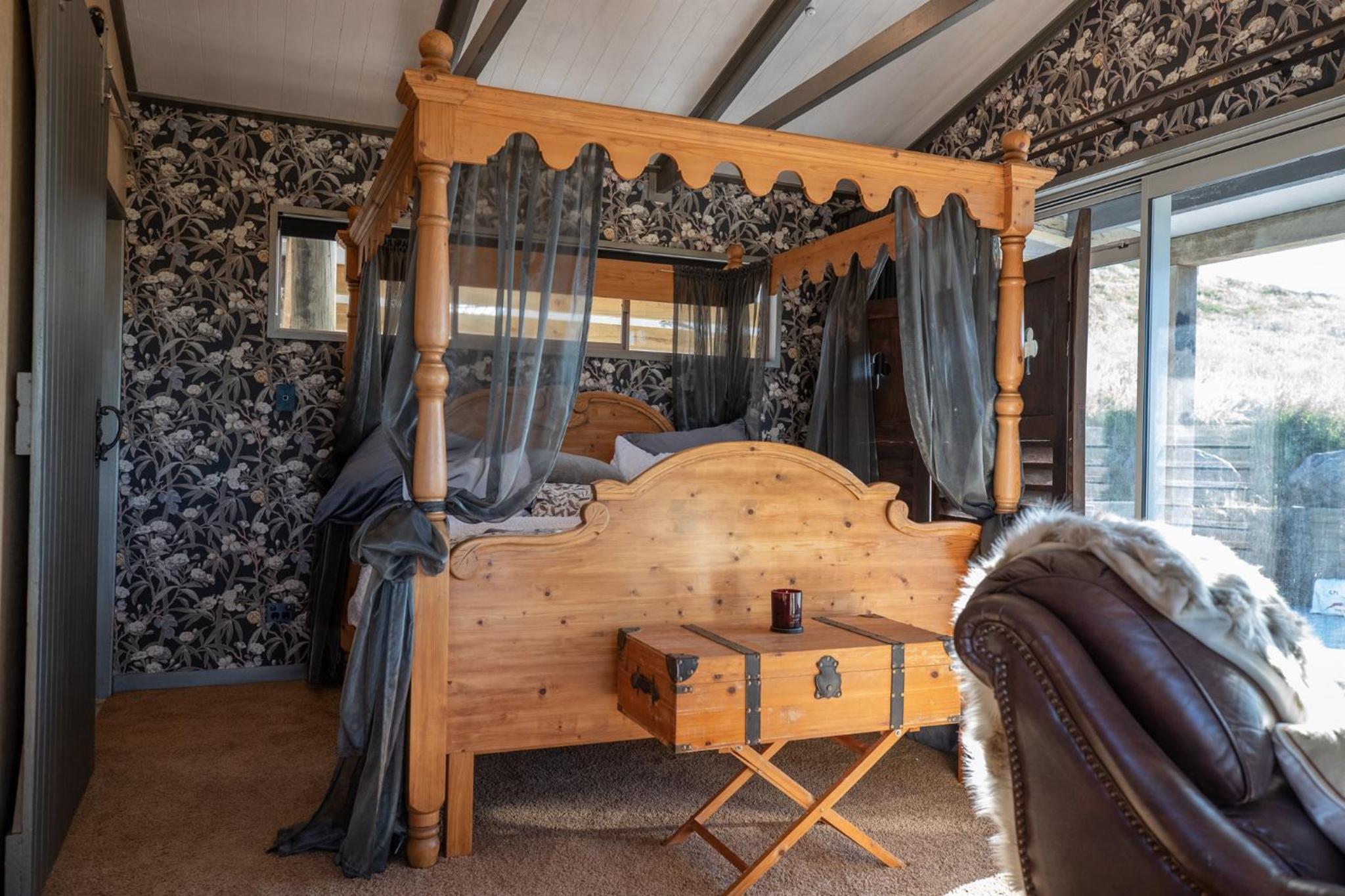 Holiday Bliss - Kiwi Suite view 4