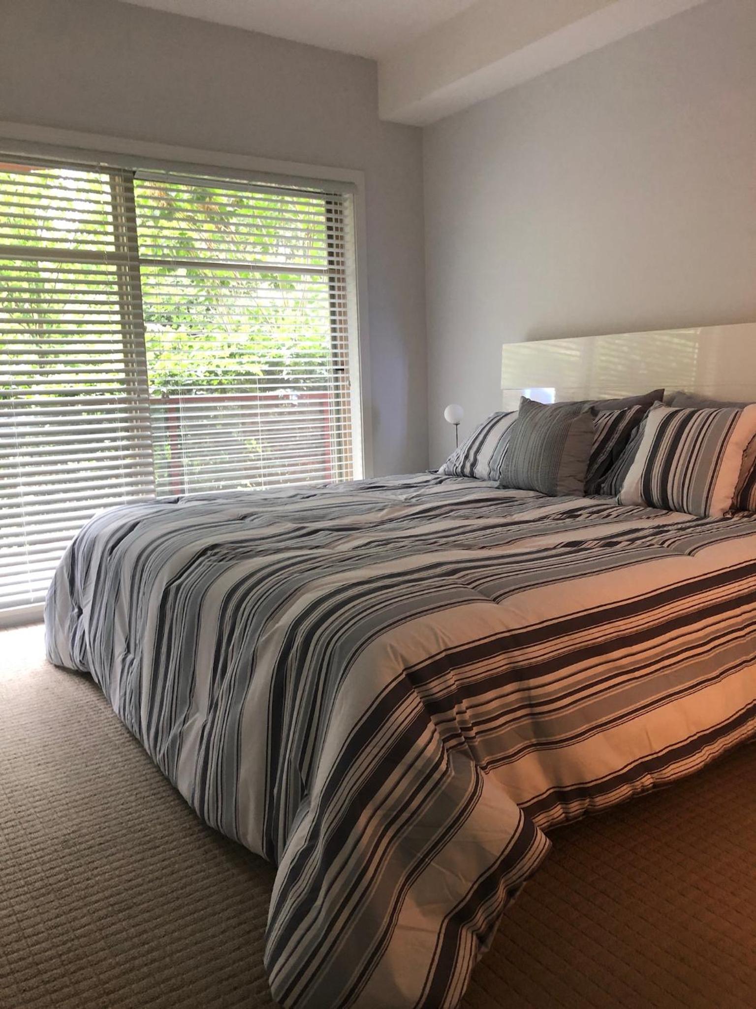 Stay In The Okanagan - Copper Sky, West Kelowna