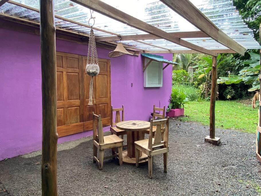 Casa Lavanda in tropical jungle garden