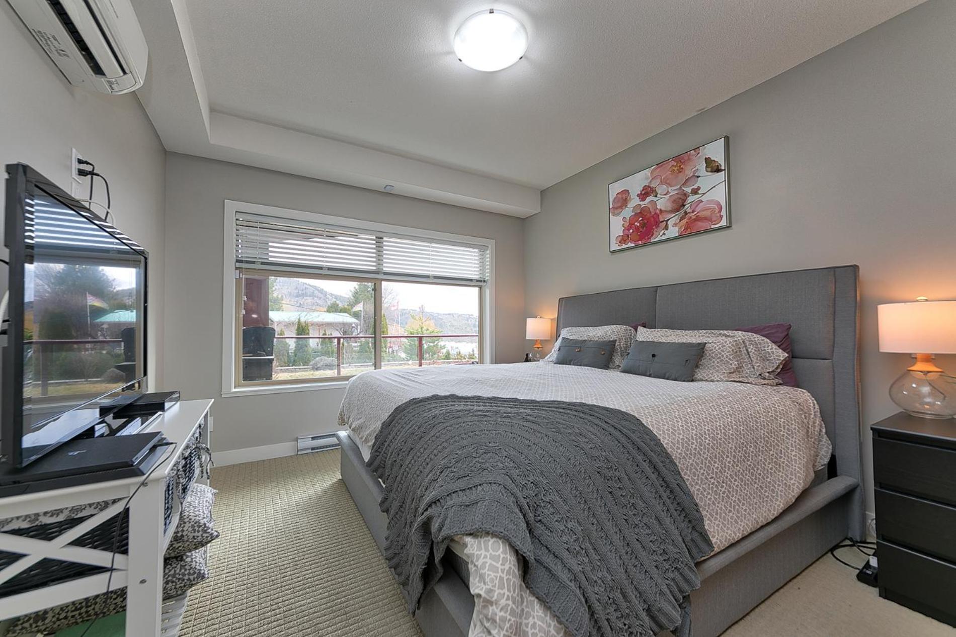 Stay In The Okanagan - Copper Sky, West Kelowna