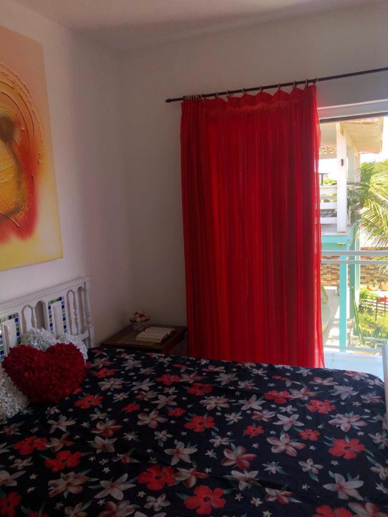 CASAS DUPLEX 2 QUARTOS na beira da praia de Figueira - Arraial do Cabo - RJ - Máx 5 hóspedes com 2 suítes, ou Máx 7 Hóspedes com sala de TV e churrasqueira
