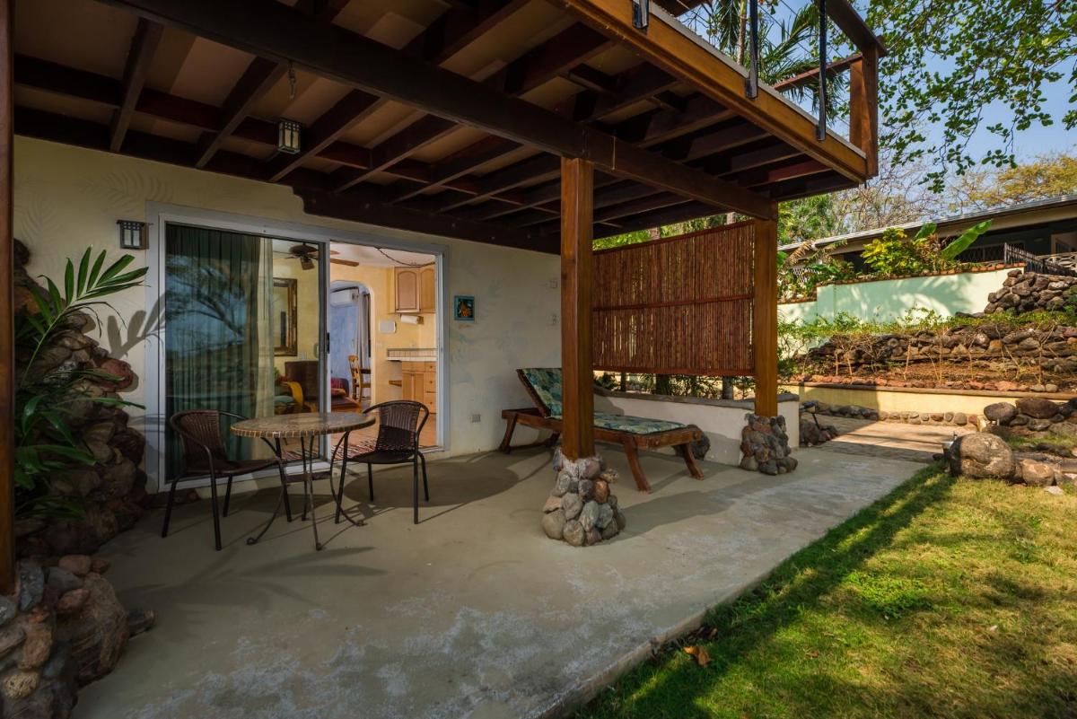 outdoor BBQ area
