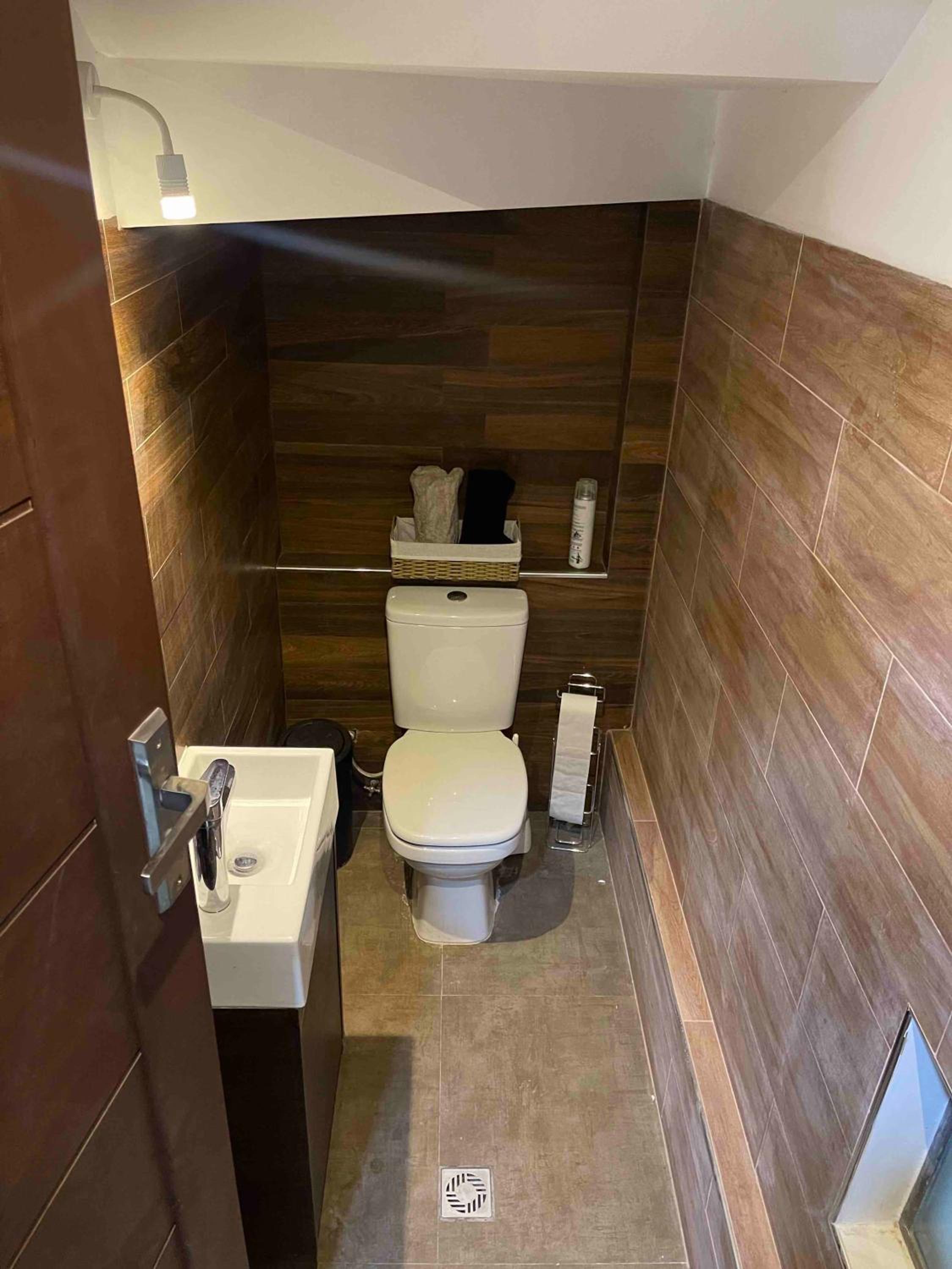Hermosa Casa Minimalista cerca a la Naturaleza