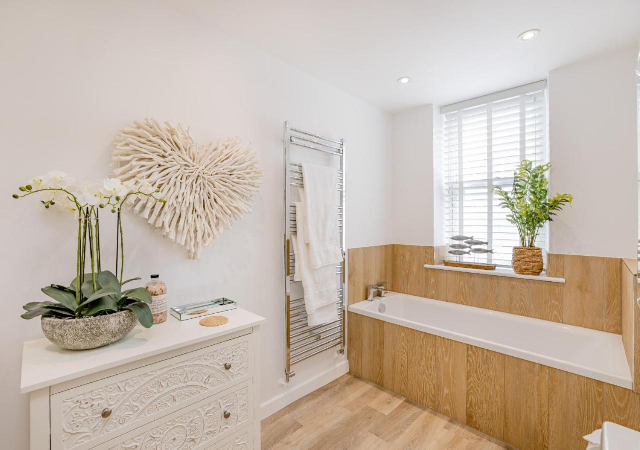 6 Bed in Pwllheli oc-argrai