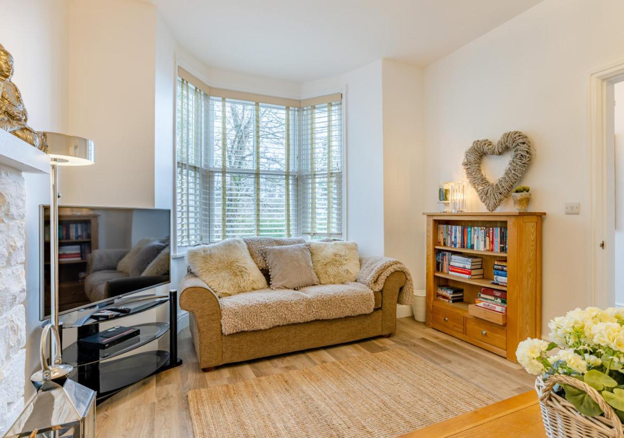 6 Bed in Pwllheli oc-argrai