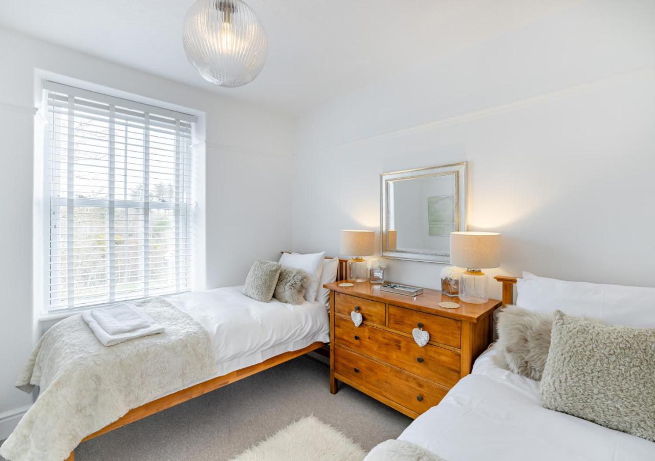 6 Bed in Pwllheli oc-argrai
